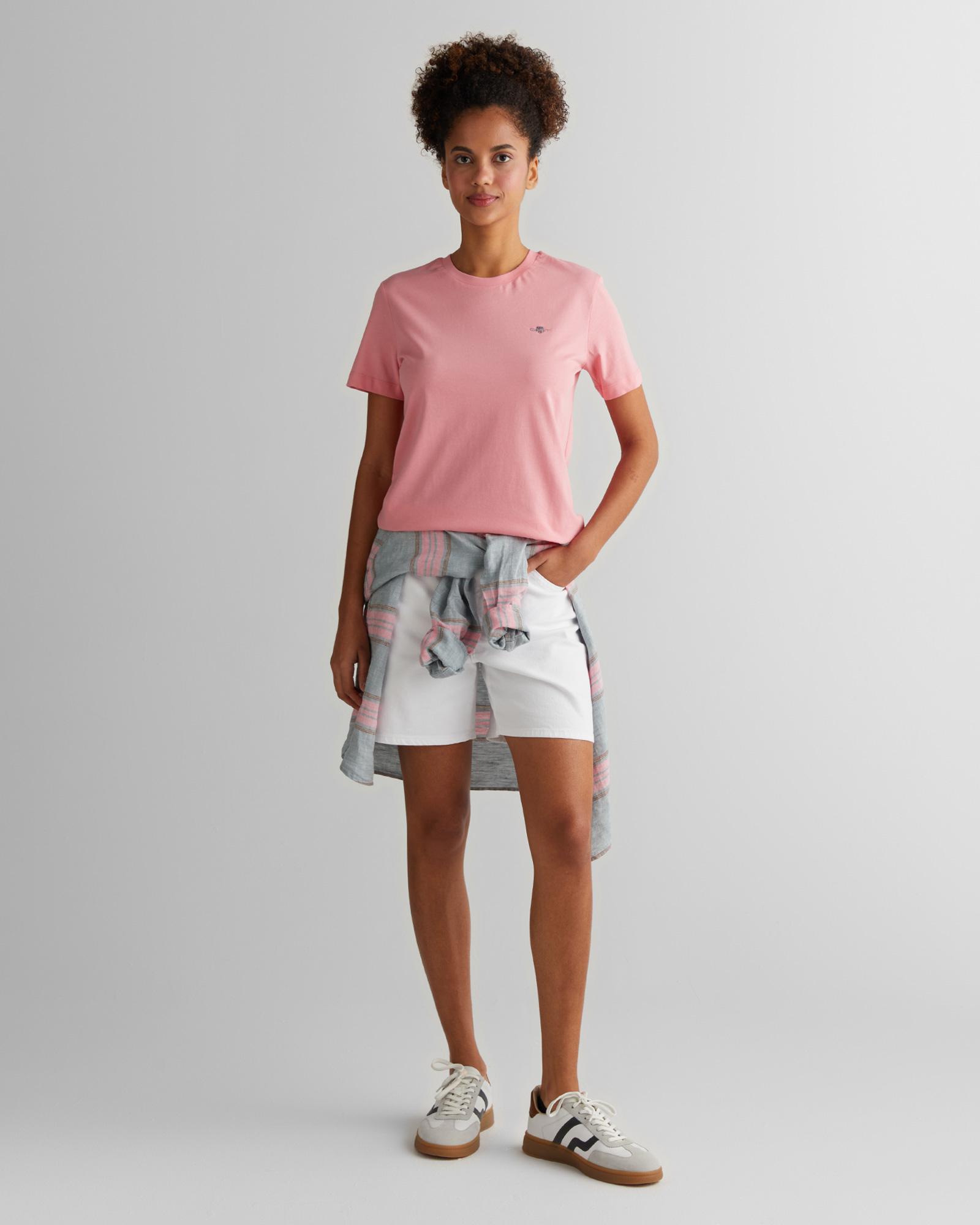 GANT Kadın Pembe Regular Fit Bisiklet Yaka T-Shirt