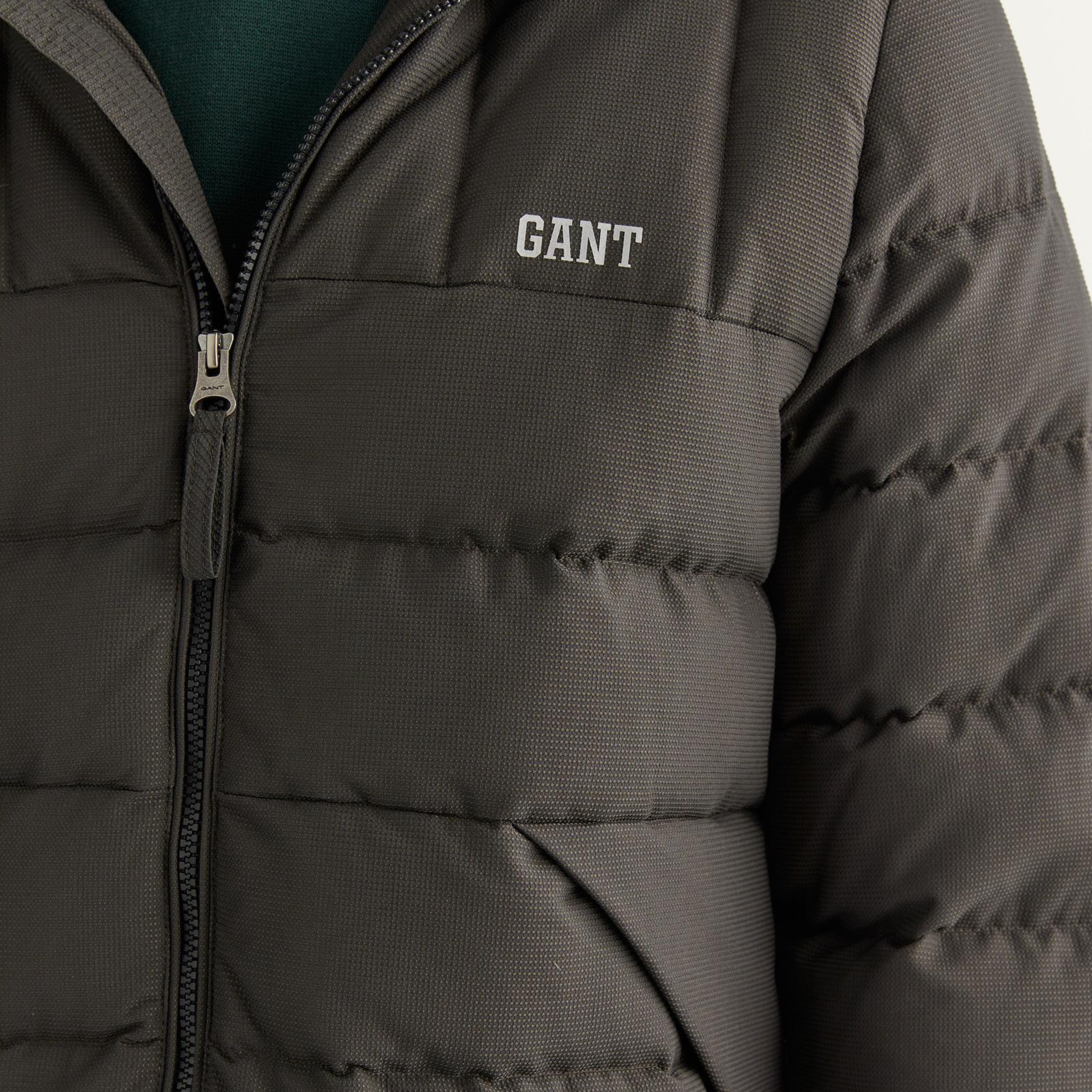 GANT Erkek Gri Kapüşonlu Logolu Mont