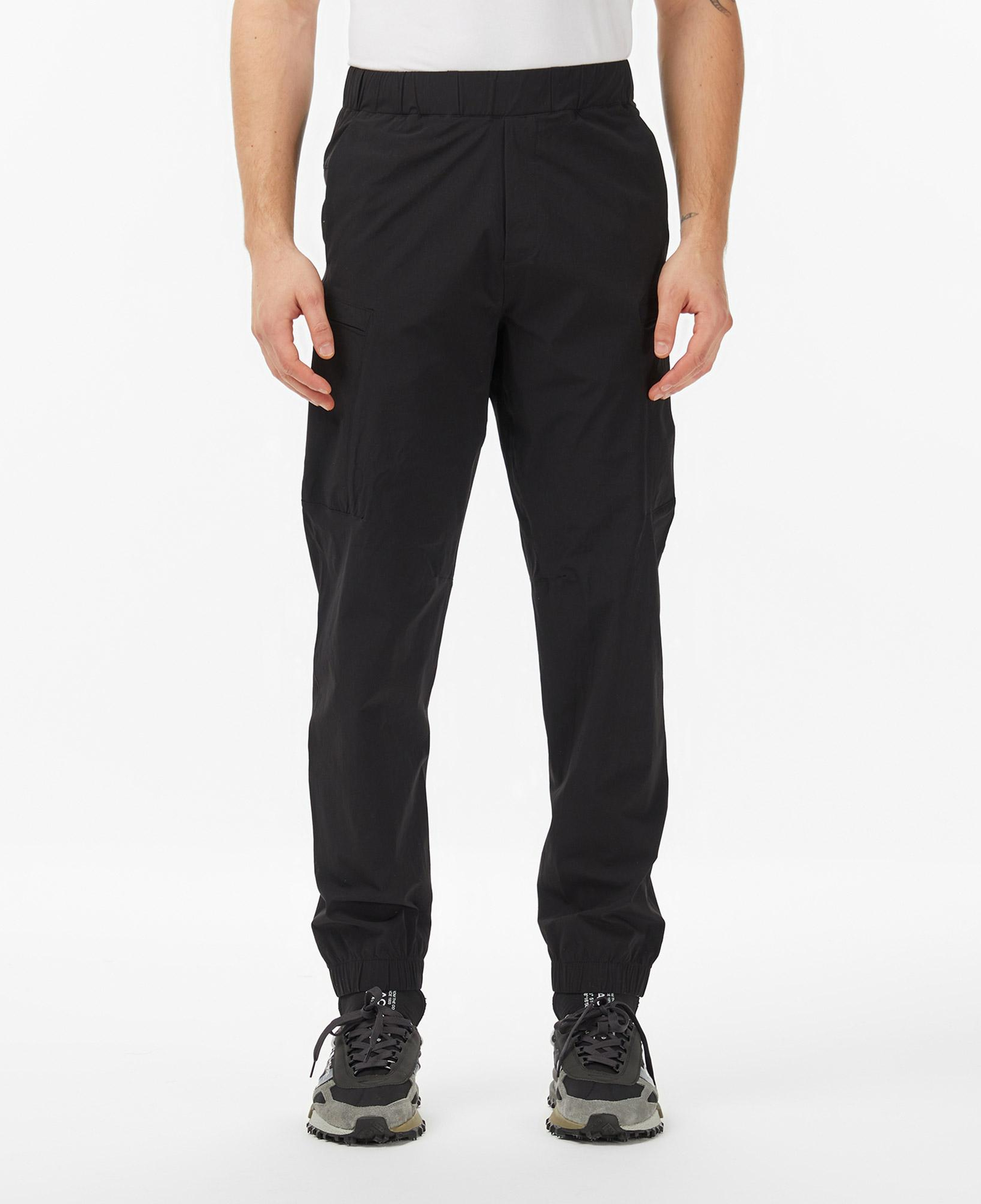 Erkek Relaxed Fit Siyah Pantolon
