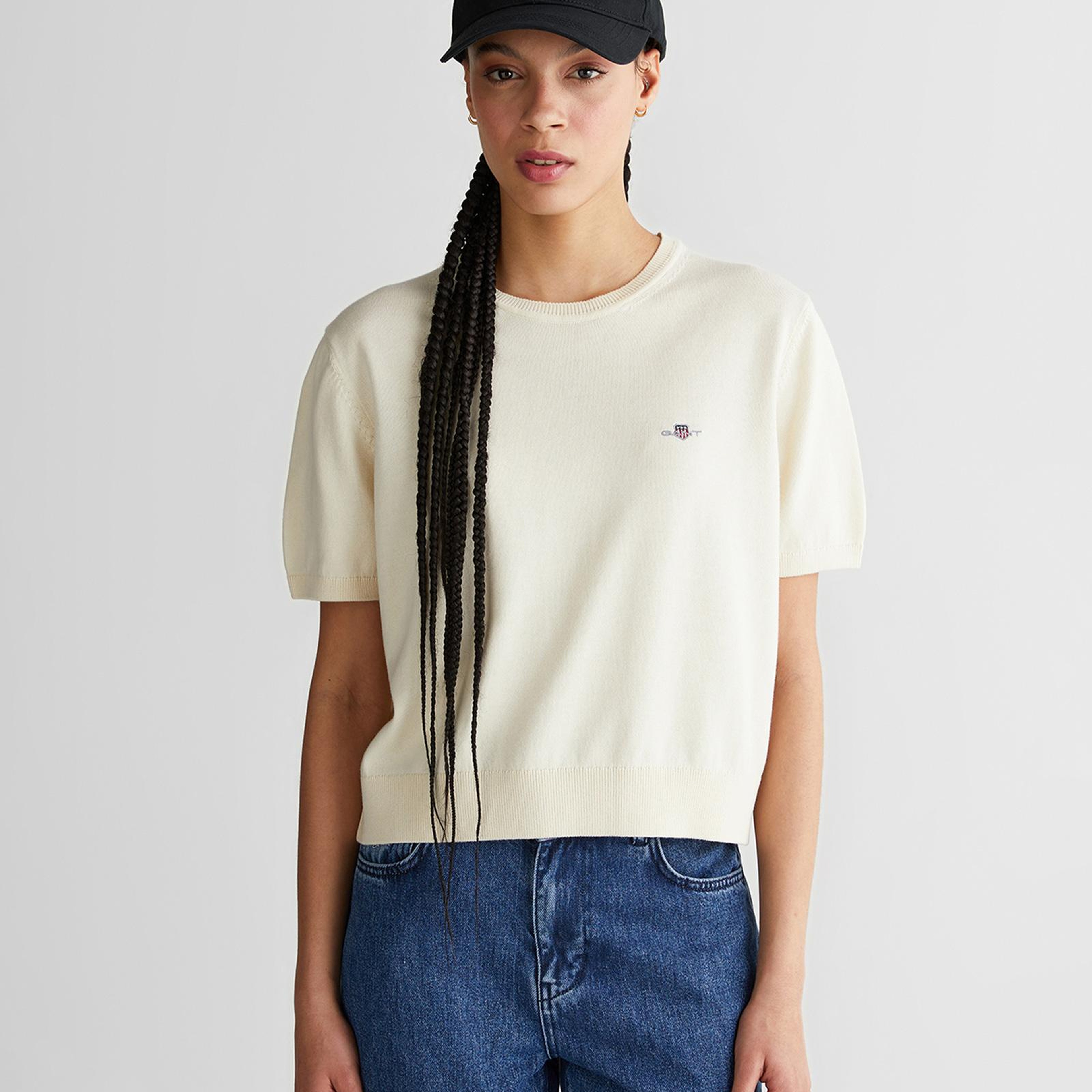 GANT Kadın Beyaz Regular Fit Bisiklet Yaka Kısa Kollu Triko