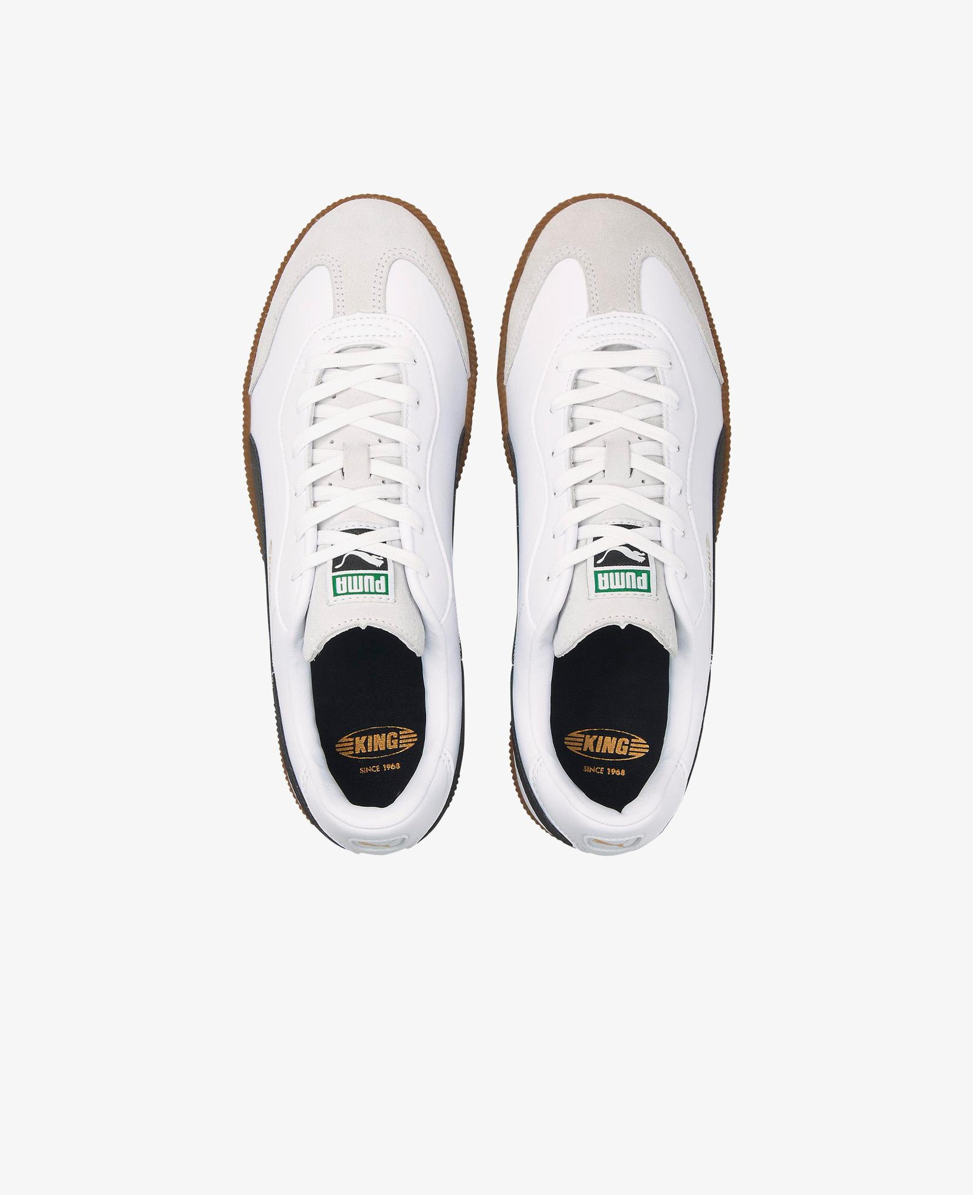 Puma King 21 IT Unisex Beyaz Spor Ayakkabı