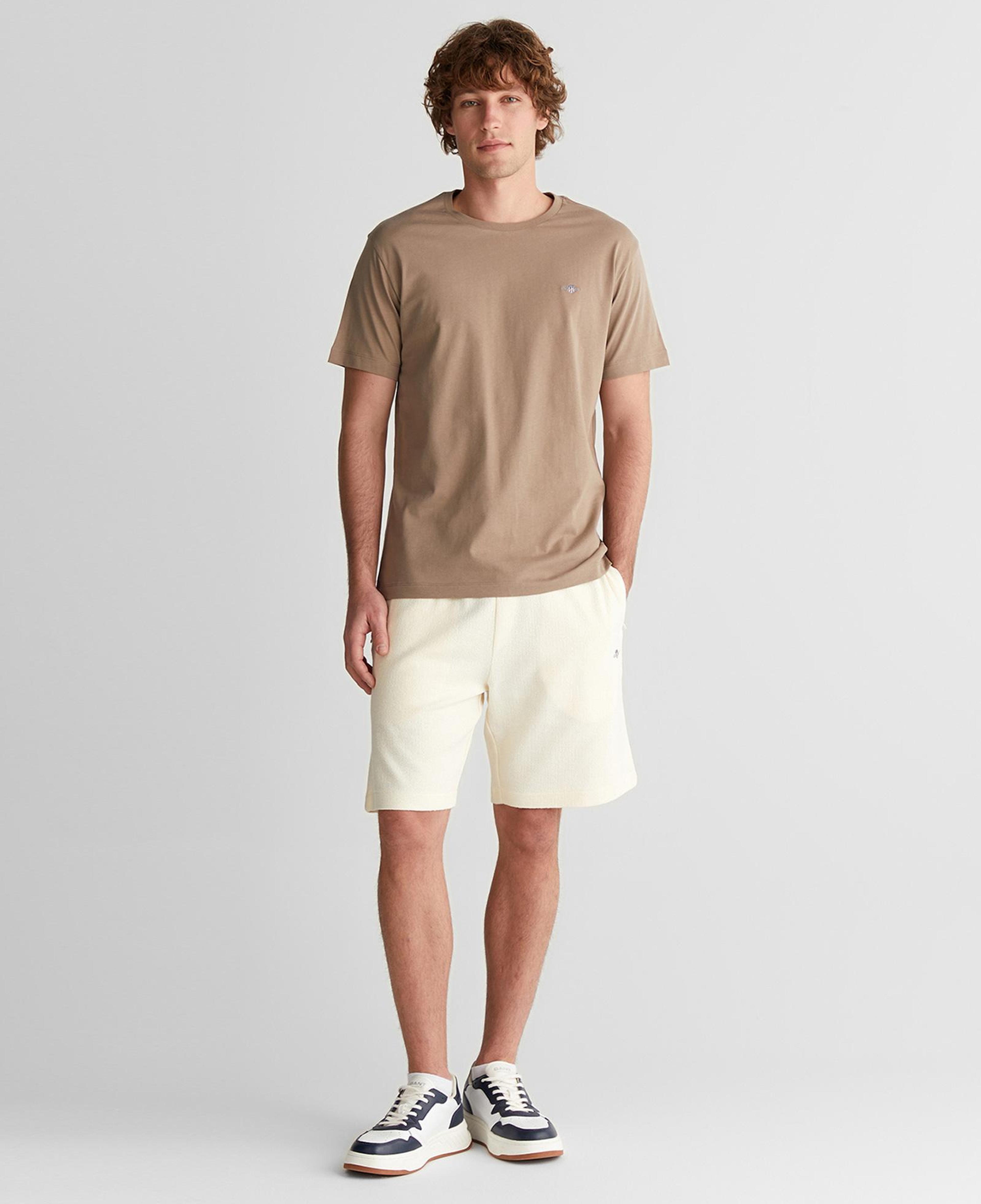 GANT Erkek Kahverengi Regular Fit Bisiklet Yaka Logolu T-Shirt