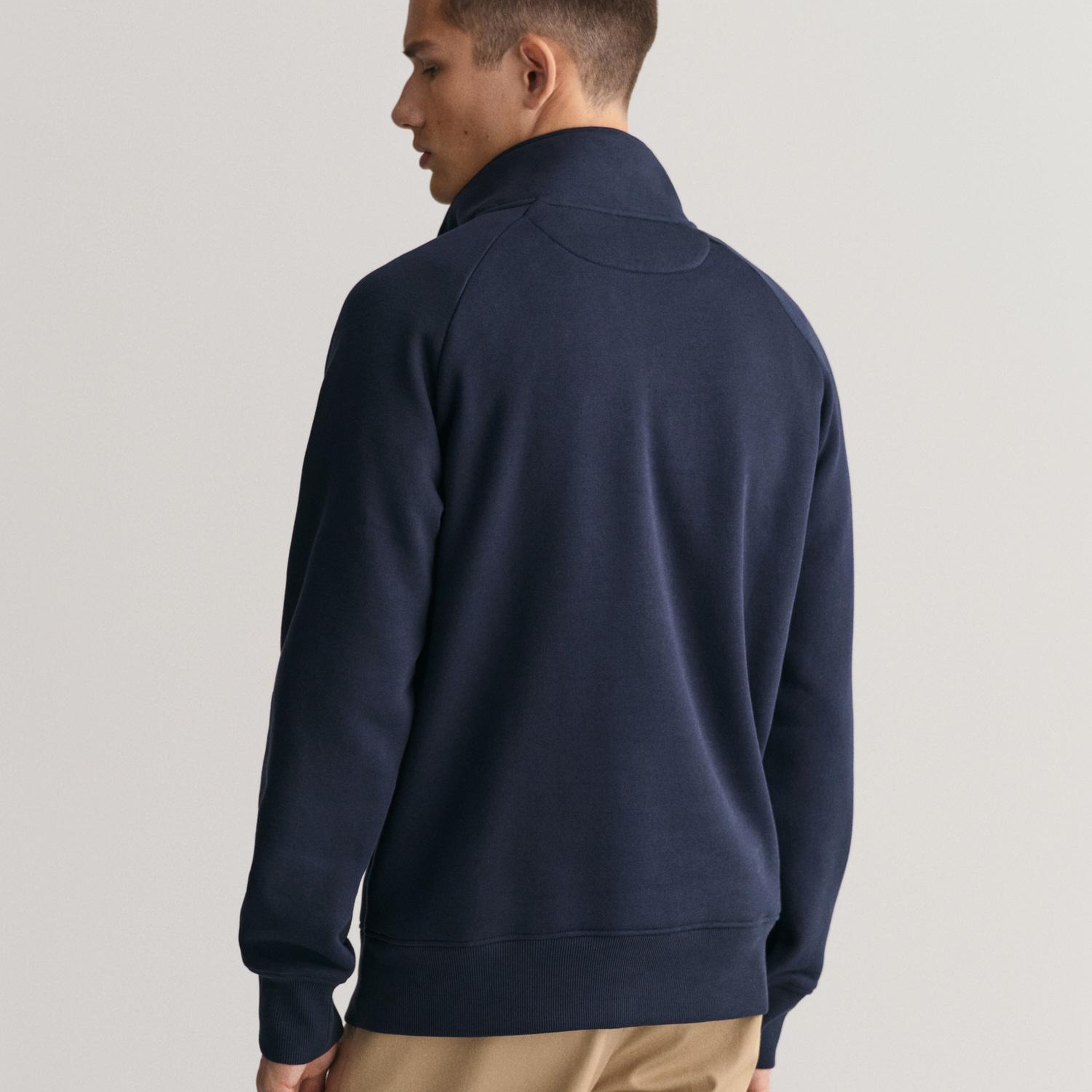 GANT Erkek Lacivert Regular Fit Yarım Fermuarlı Logolu Sweatshirt