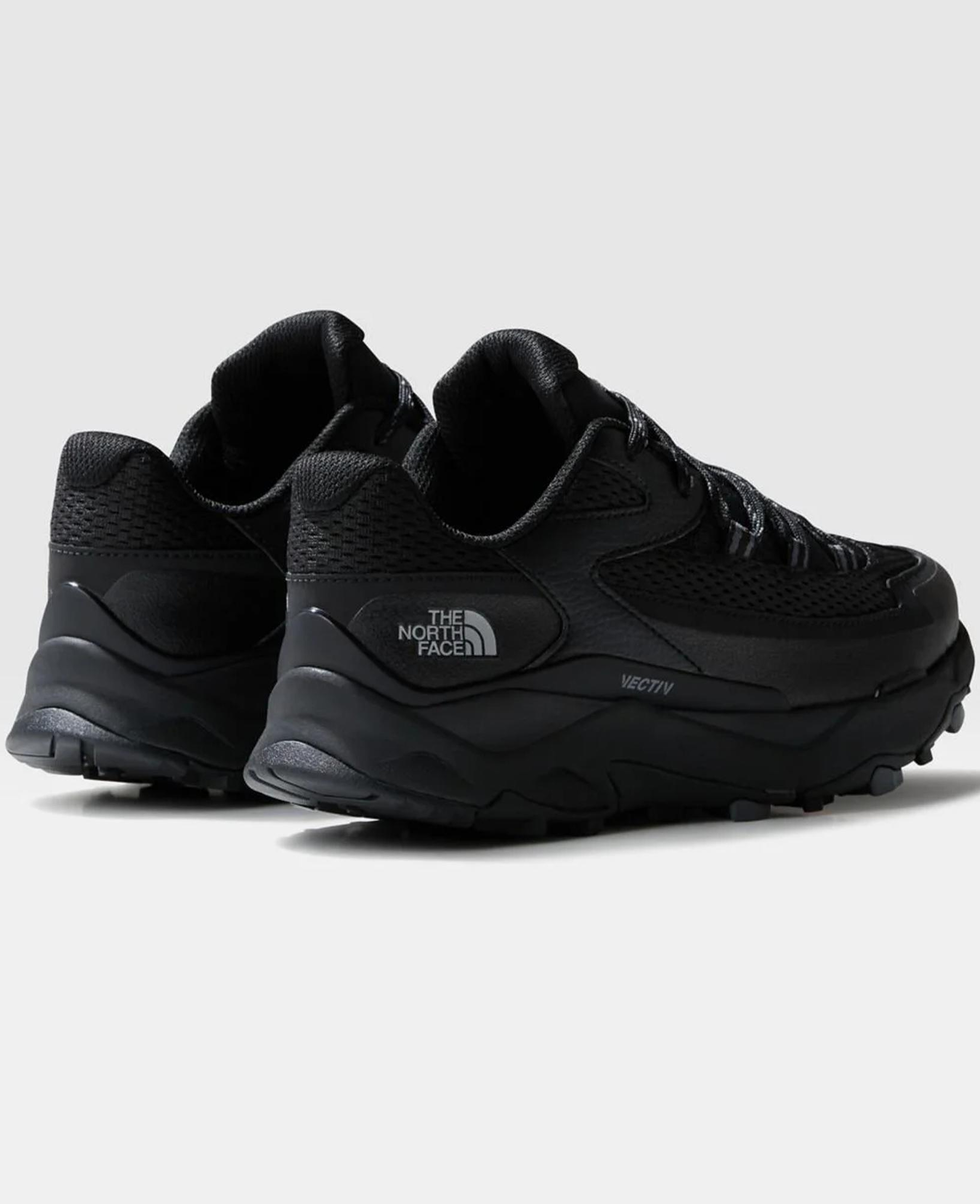 The North Face Vectiv Taraval Kadın Siyah Koşu Ayakkabısı