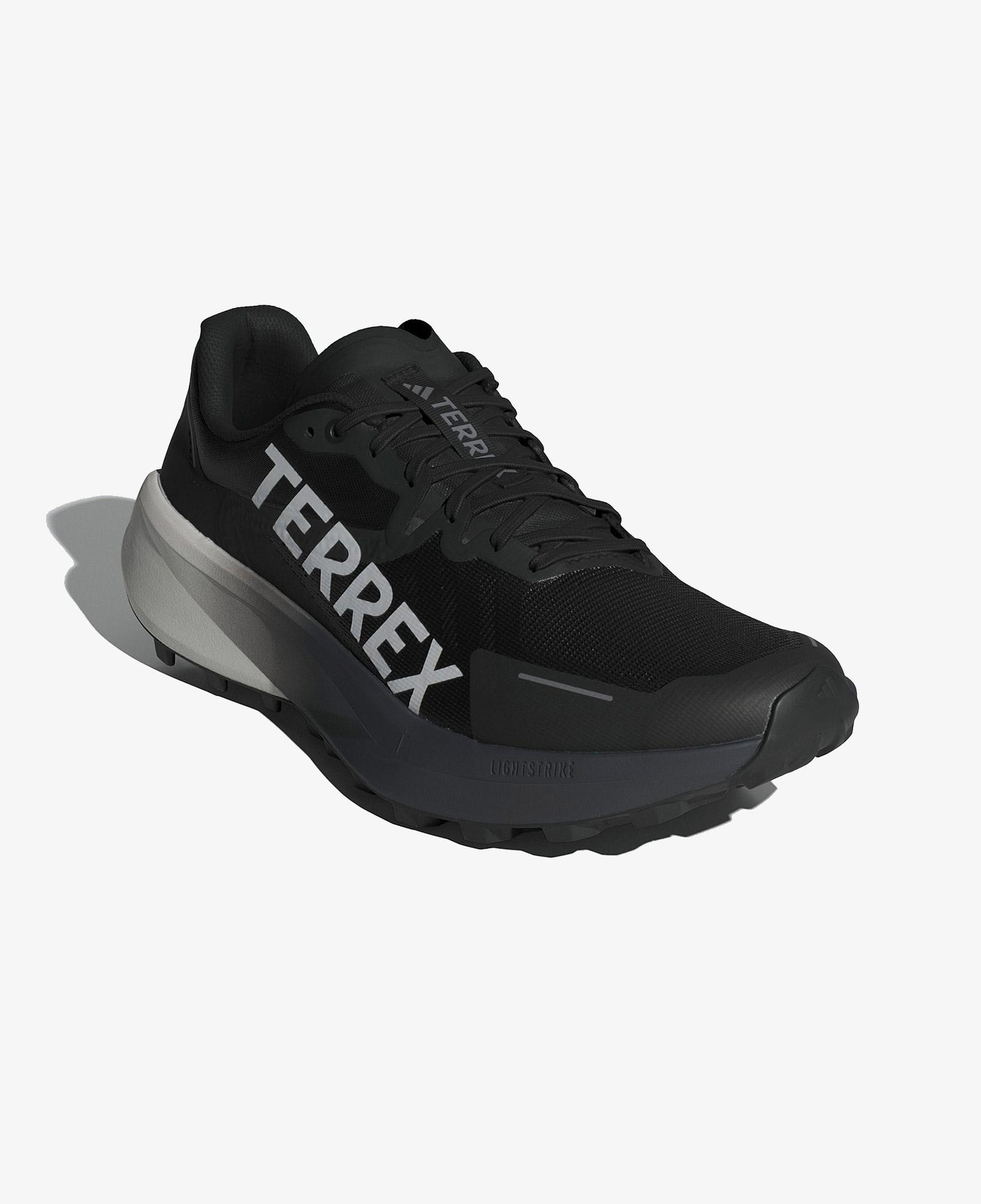 adidas Terrex Agravic 3 Erkek Siyah Koşu Ayakkabısı