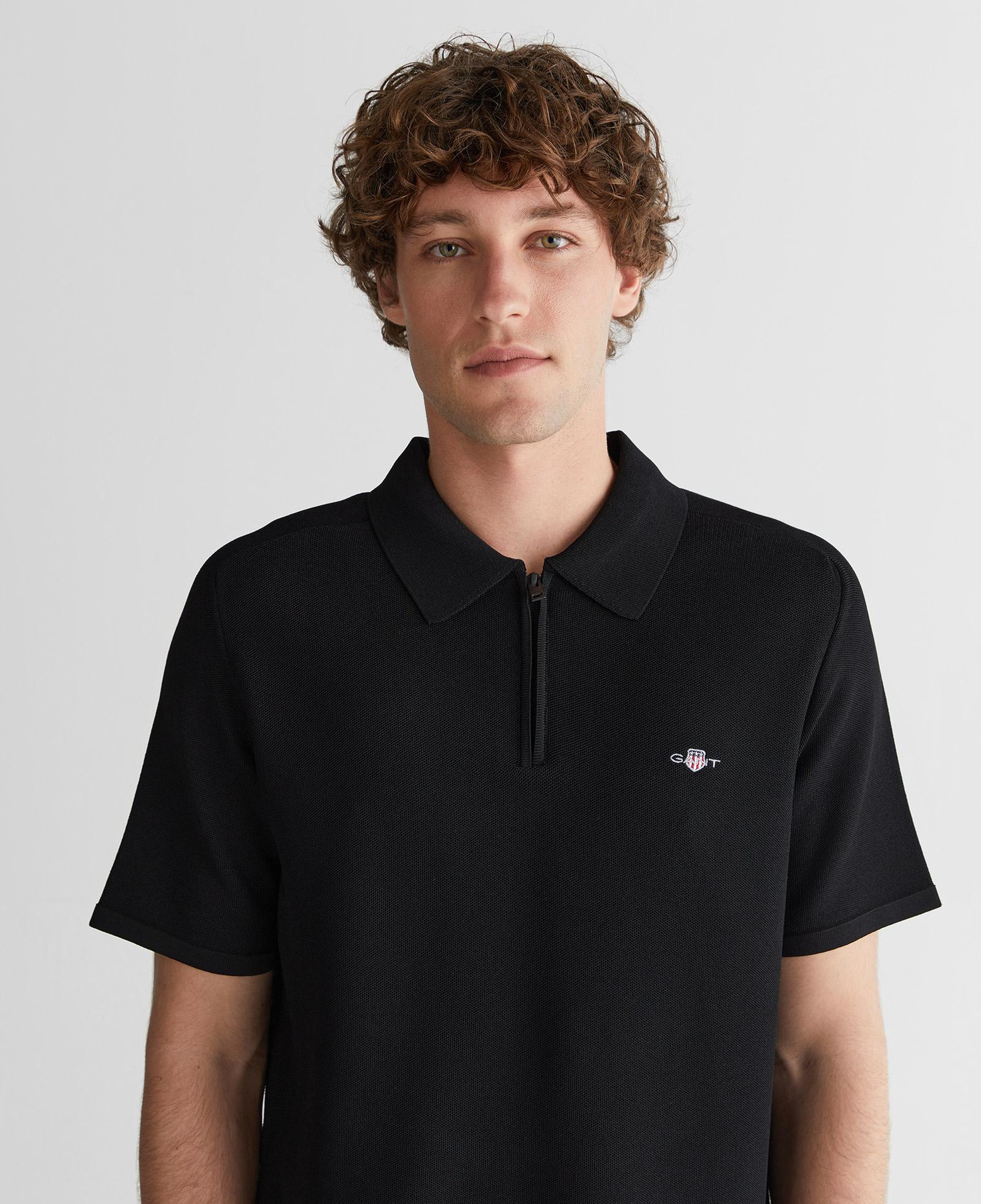 GANT Erkek Siyah Regular Fit Yarım Fermuarlı Kısa Kollu T-Shirt