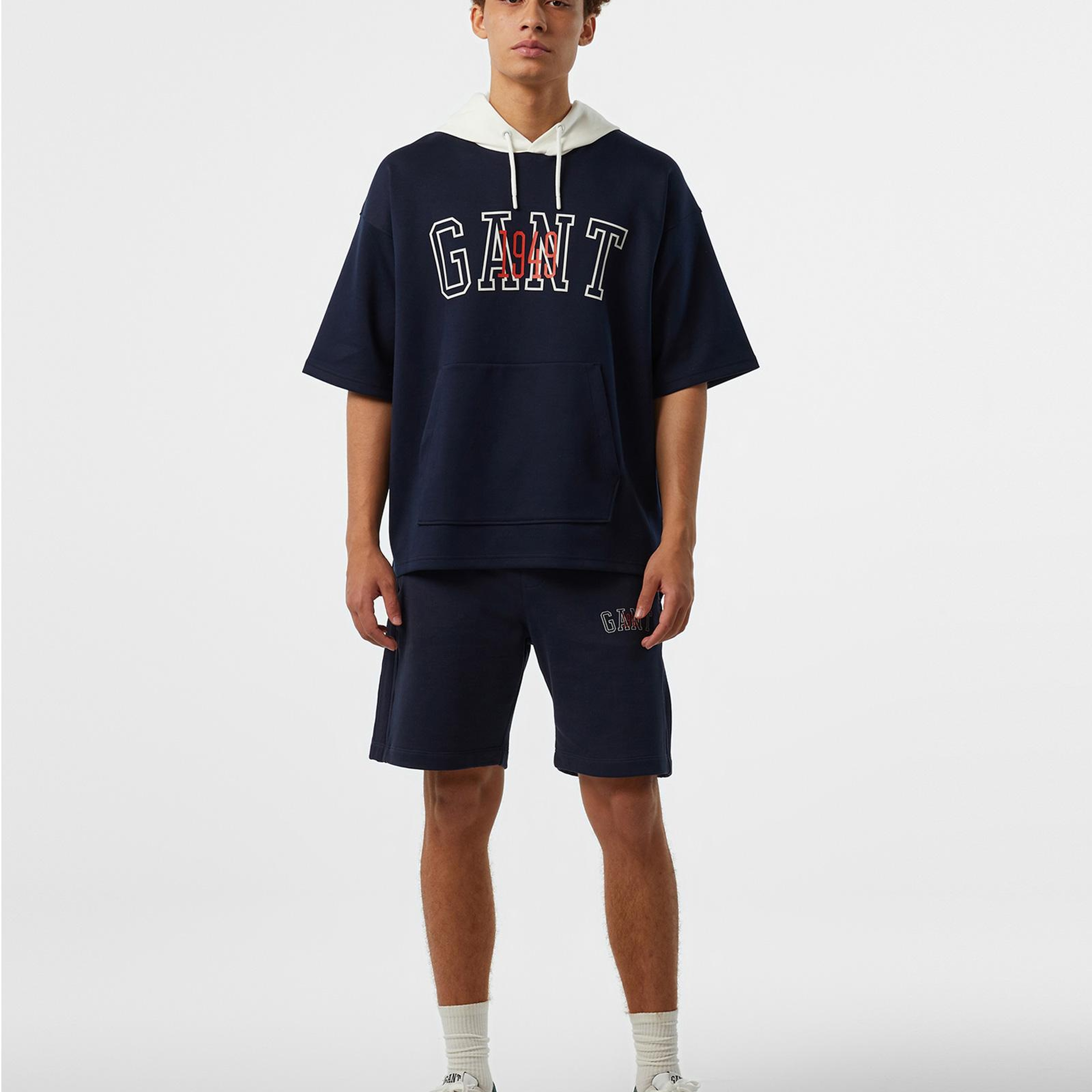 GANT Erkek Lacivert Kapüşonlu T-Shirt