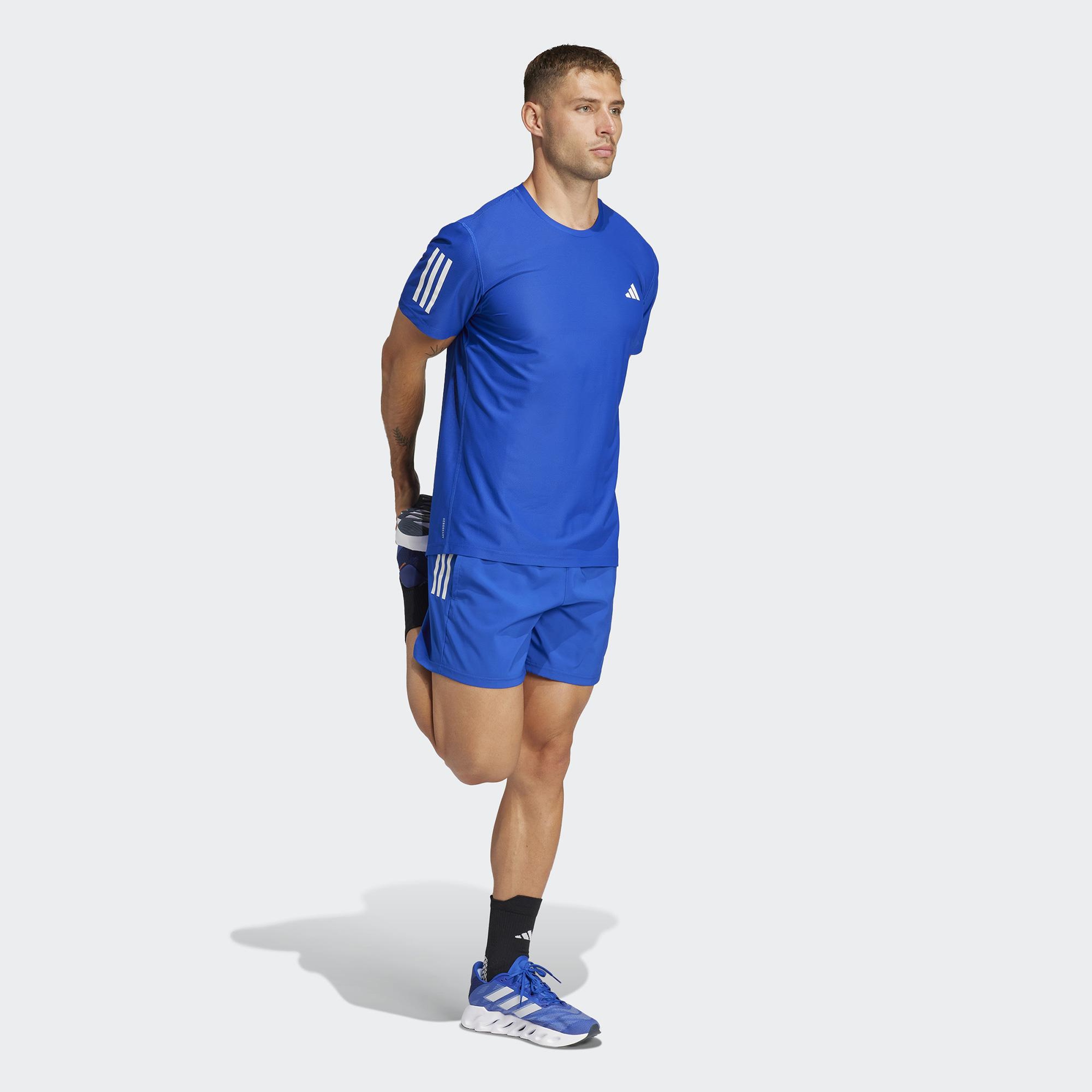 adidas Own The Run Erkek Mavi Koşu Şortu