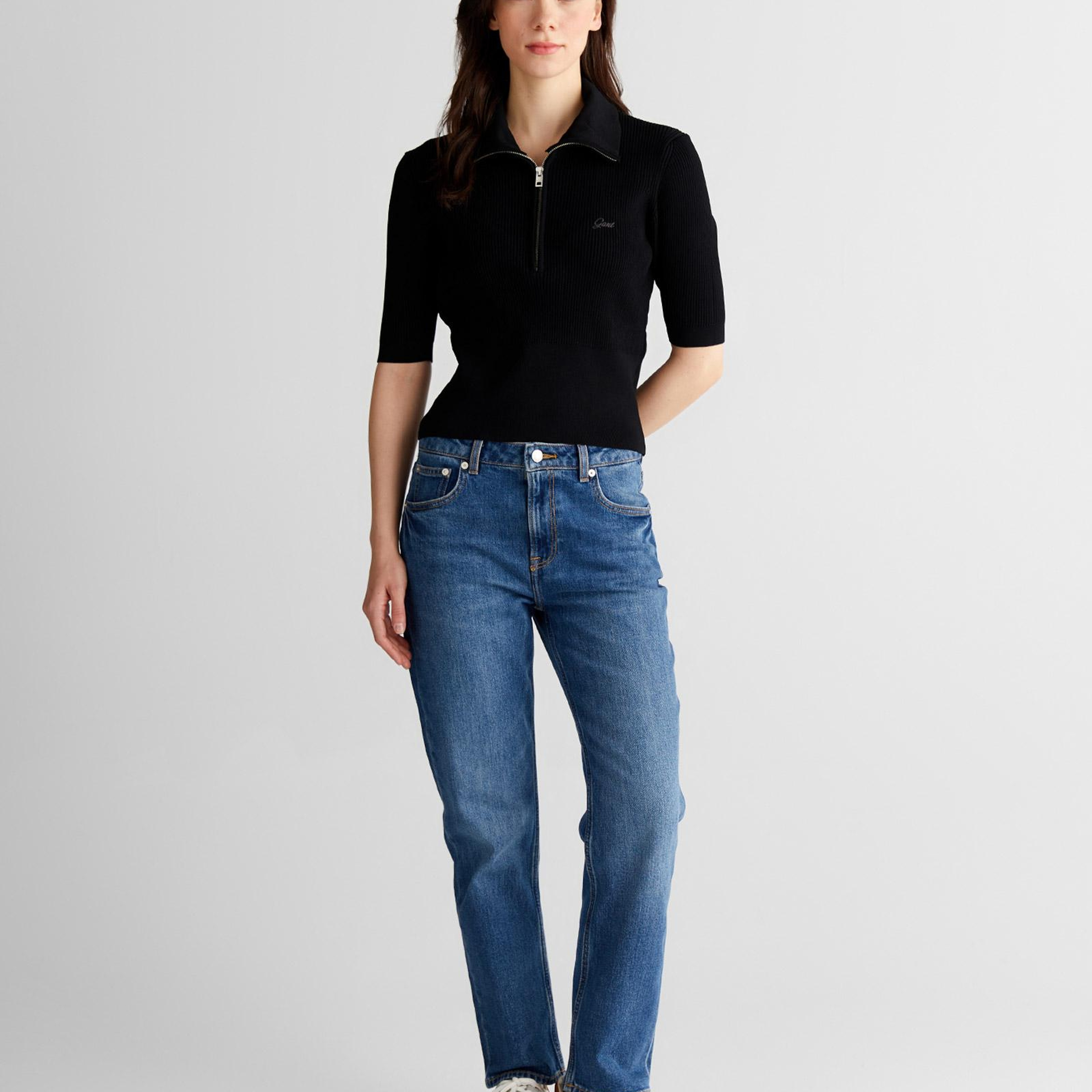 GANT Kadın Siyah Slim Fit Yarım Kollu Triko