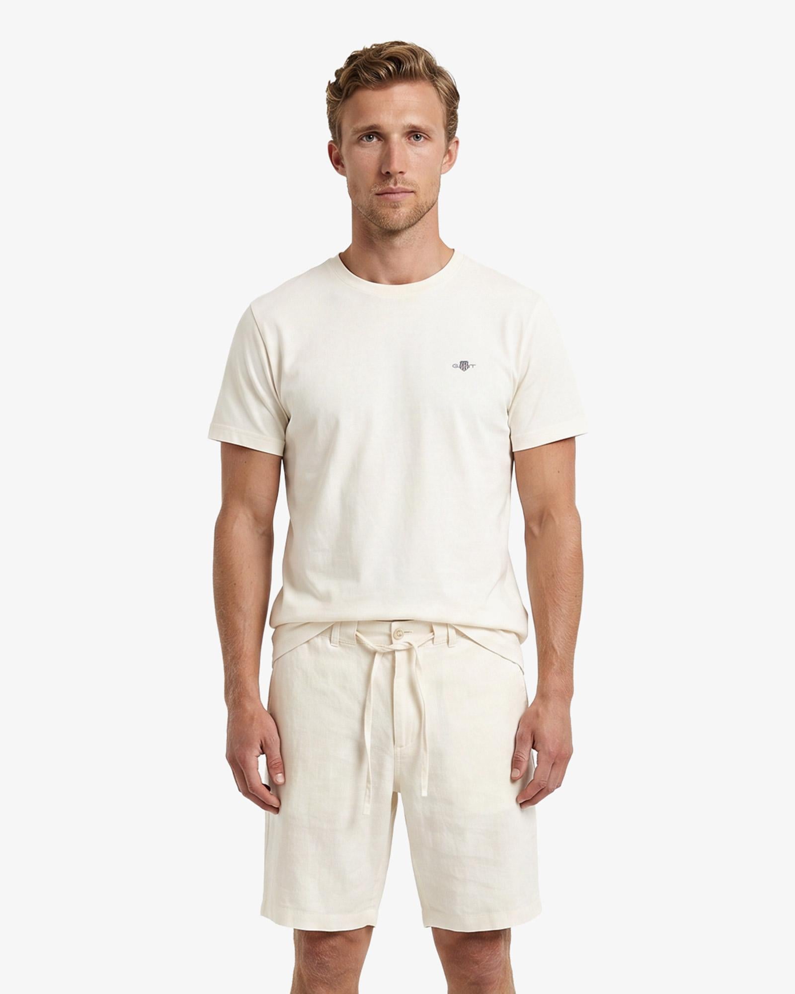 GANT Erkek Beyaz Bisiklet Yaka Regular Fit Logolu T-Shirt