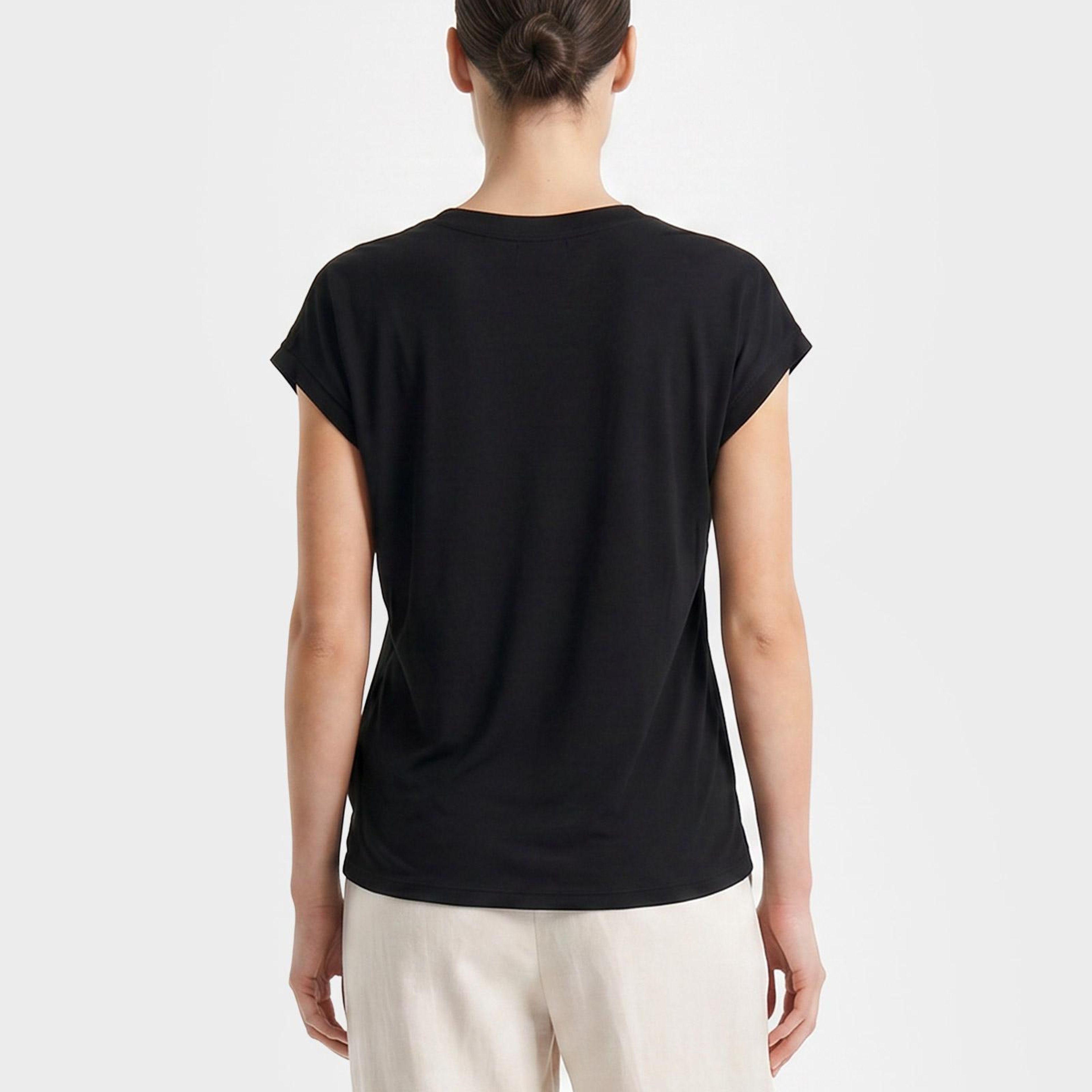 GANT Kadın Siyah V Yaka Regular Fit T-Shirt