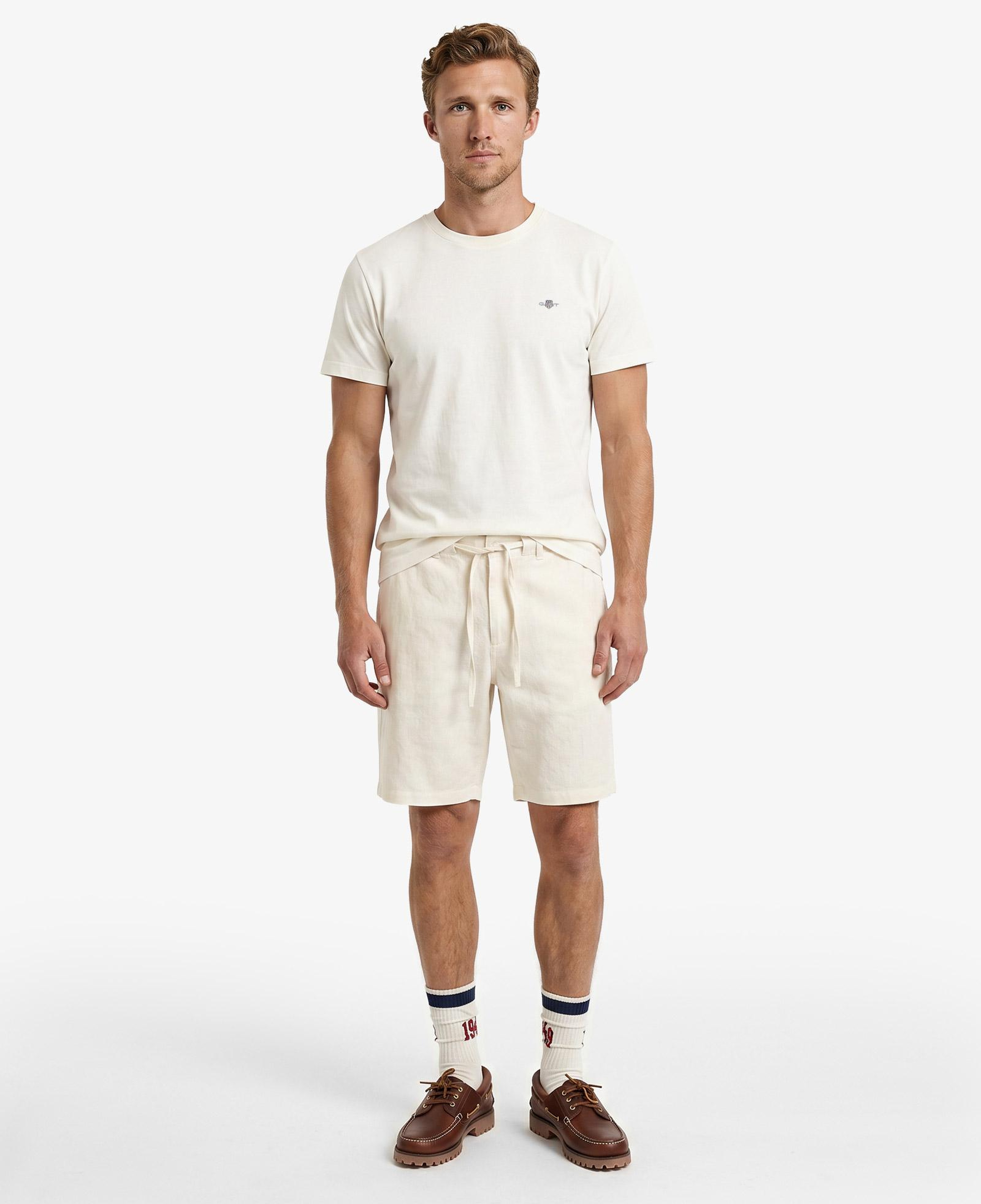 GANT Erkek Beyaz Bisiklet Yaka Regular Fit Logolu T-Shirt