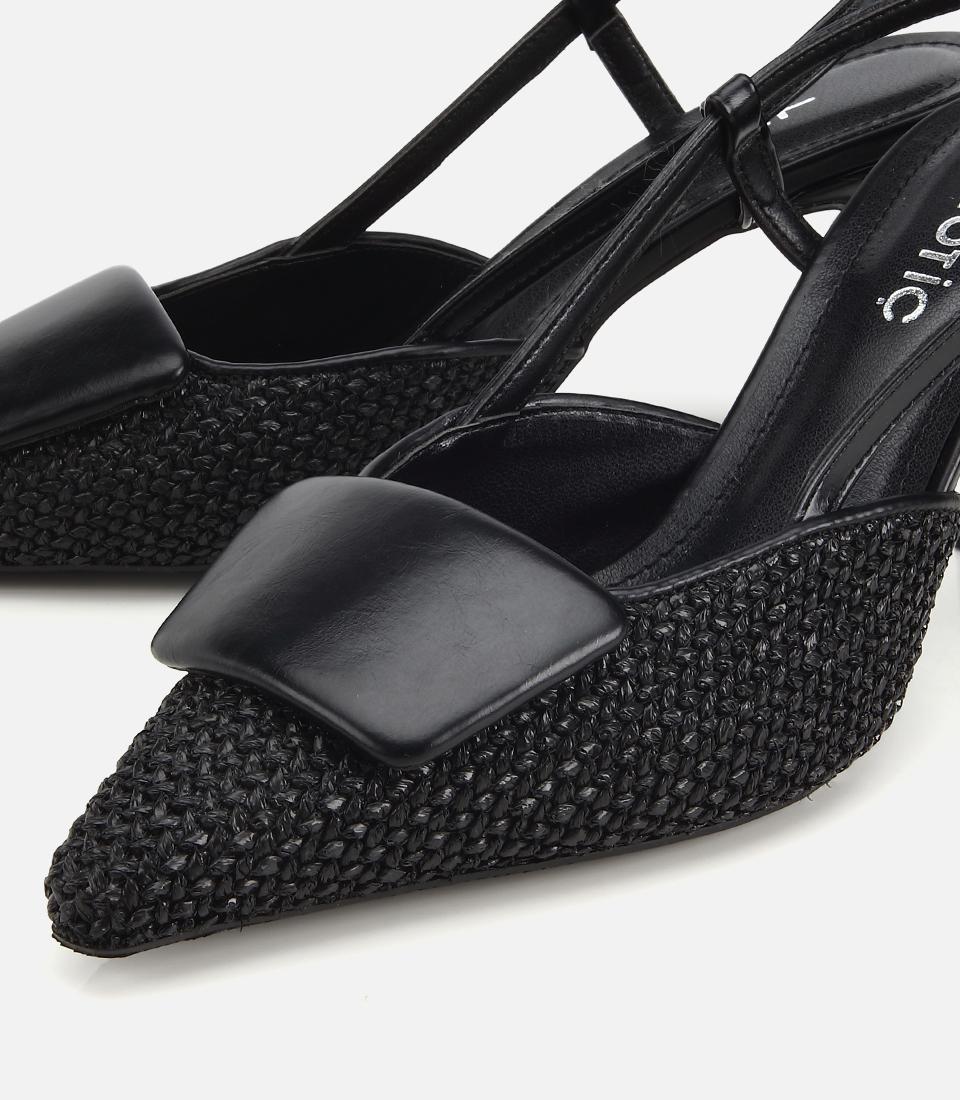 Kadın Siyah Arkası Açık Hasır Detaylı İnce Topuklu Stiletto