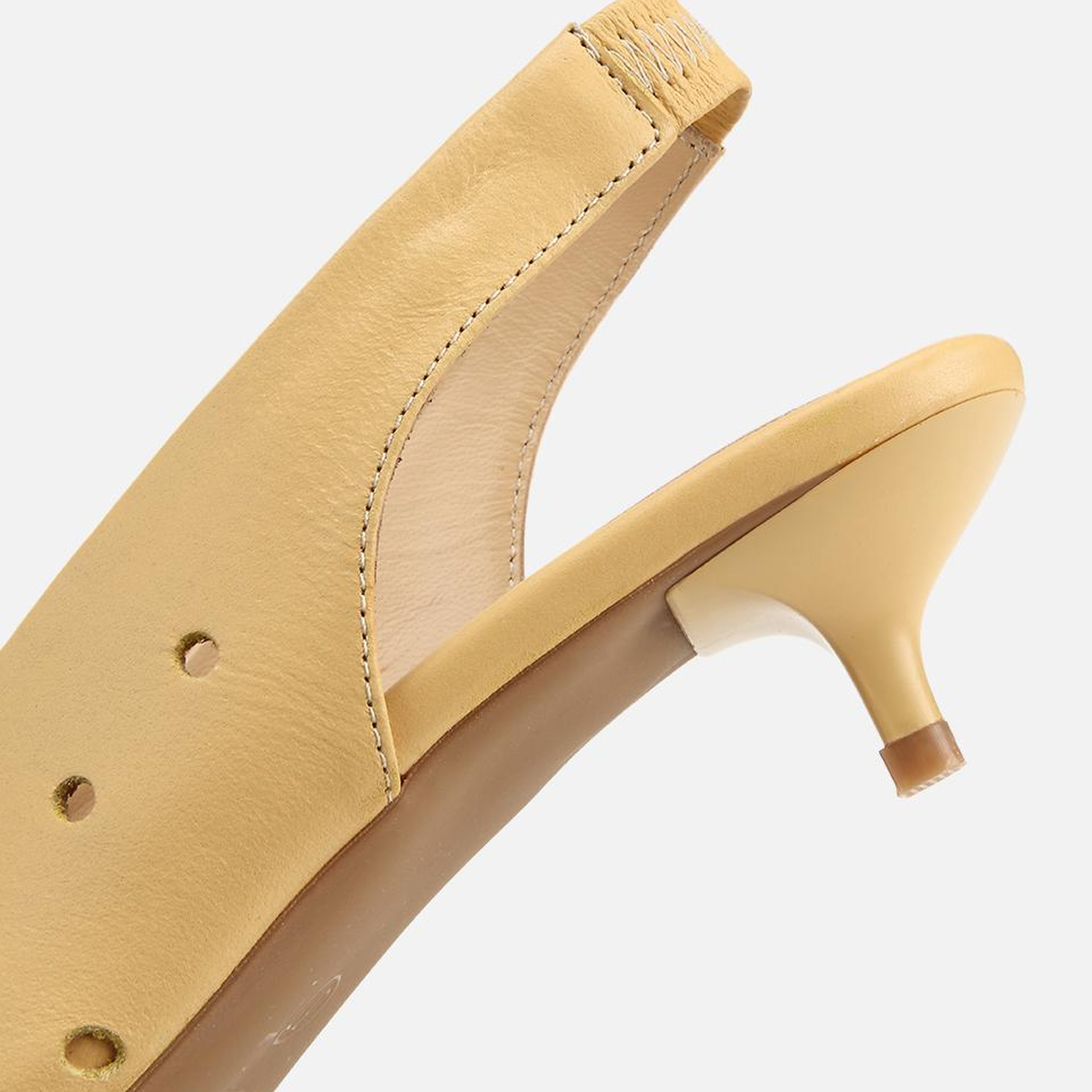 Kadın Deri Sarı Delik Detaylı Arkası Lastikli Mini Topuklu Stiletto