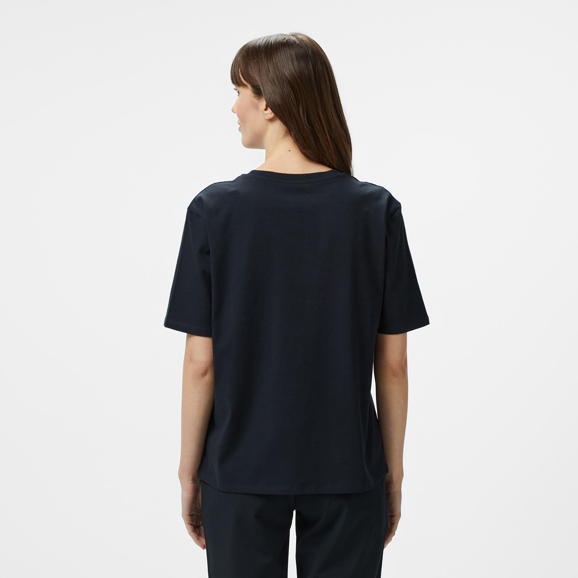 Nautica Kadın Siyah Regular Fit Baskılı T-Shirt