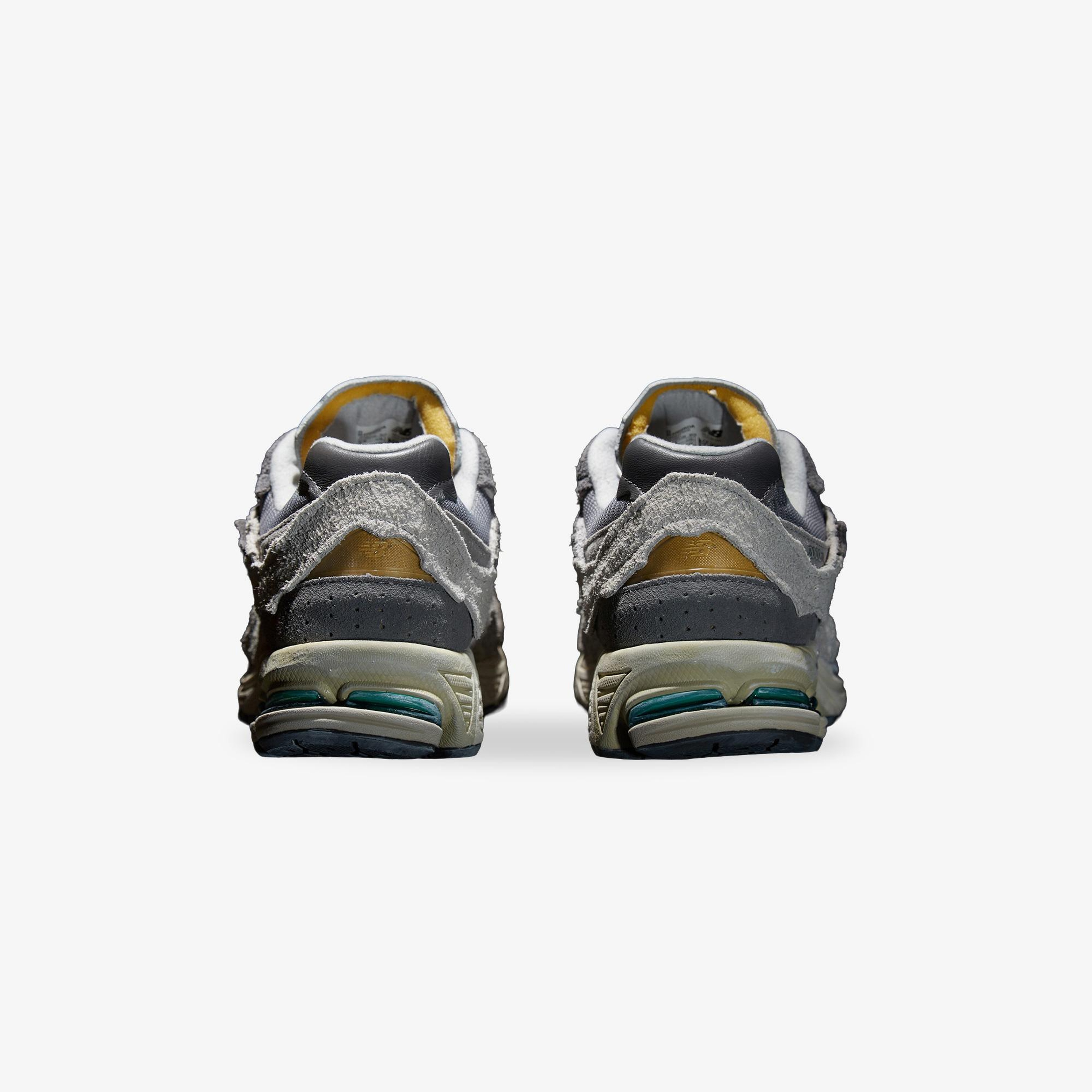 New Balance 2002 Lifestyle Unisex Gri Spor Ayakkabı