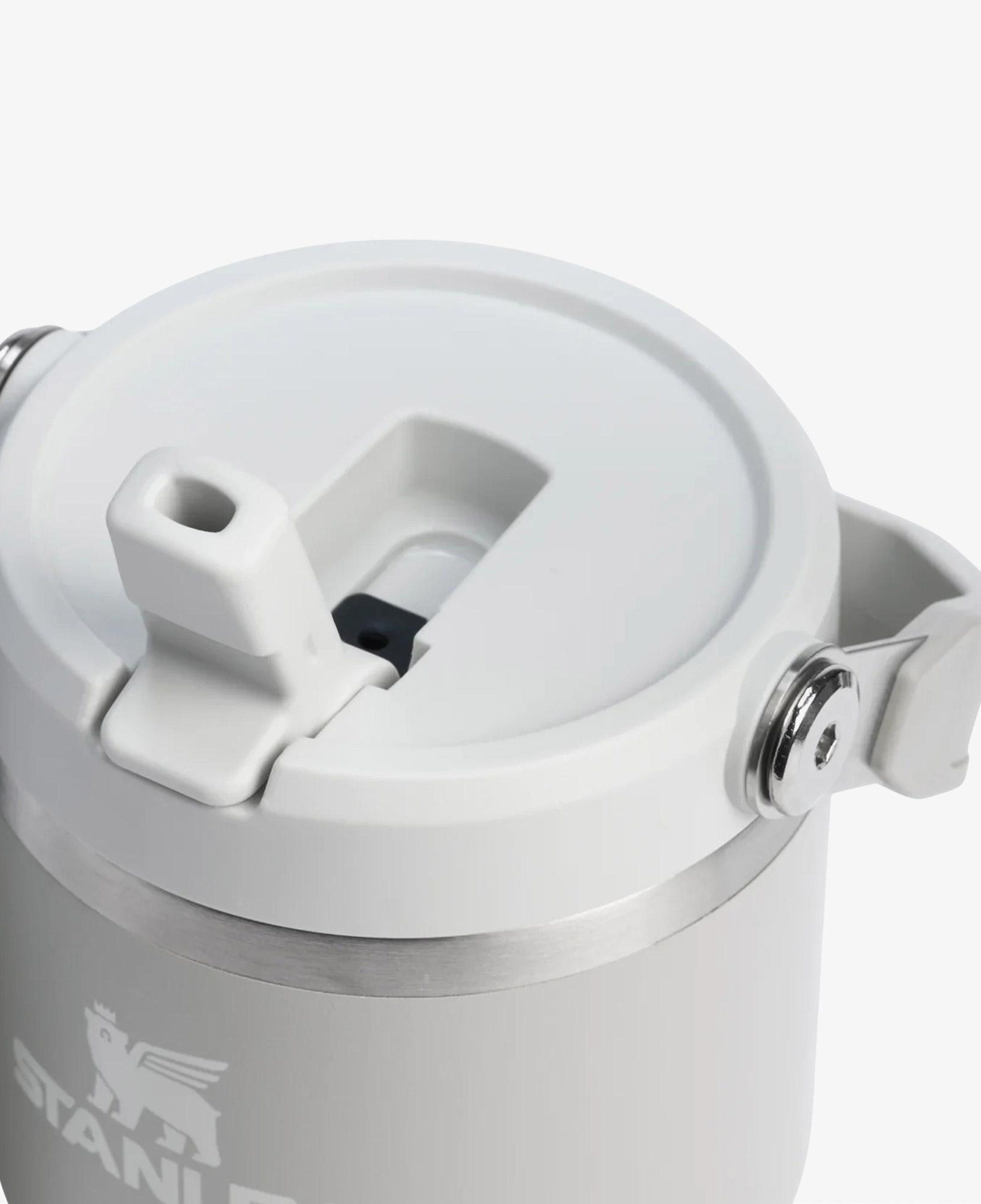 Stanley The IceFlow Flip Straw 2.0 Tumbler 0.6L Gri Termos