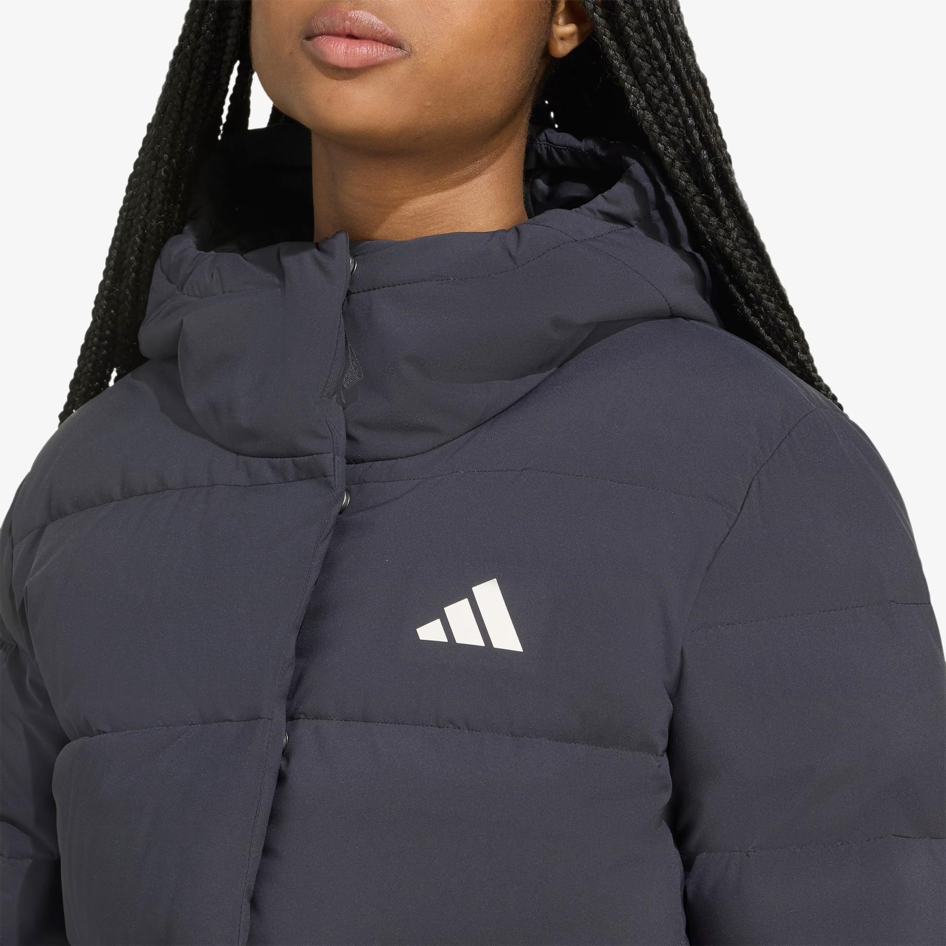 adidas Helionic Climawarm Dolgulu Kapüşonlu Kadın Siyah Outdoor Montu