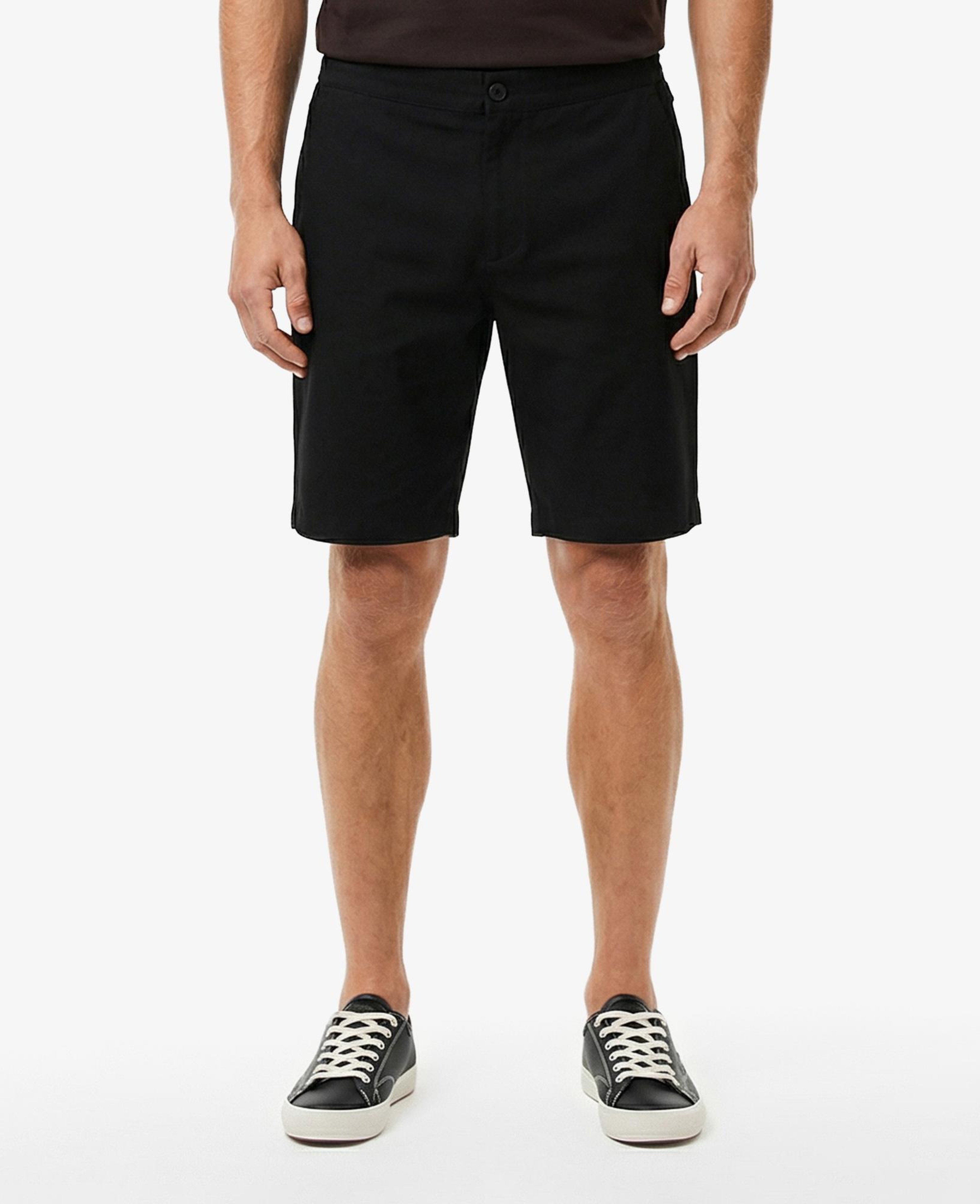 Erkek Tapered Fit Keten Siyah Bermuda Şort