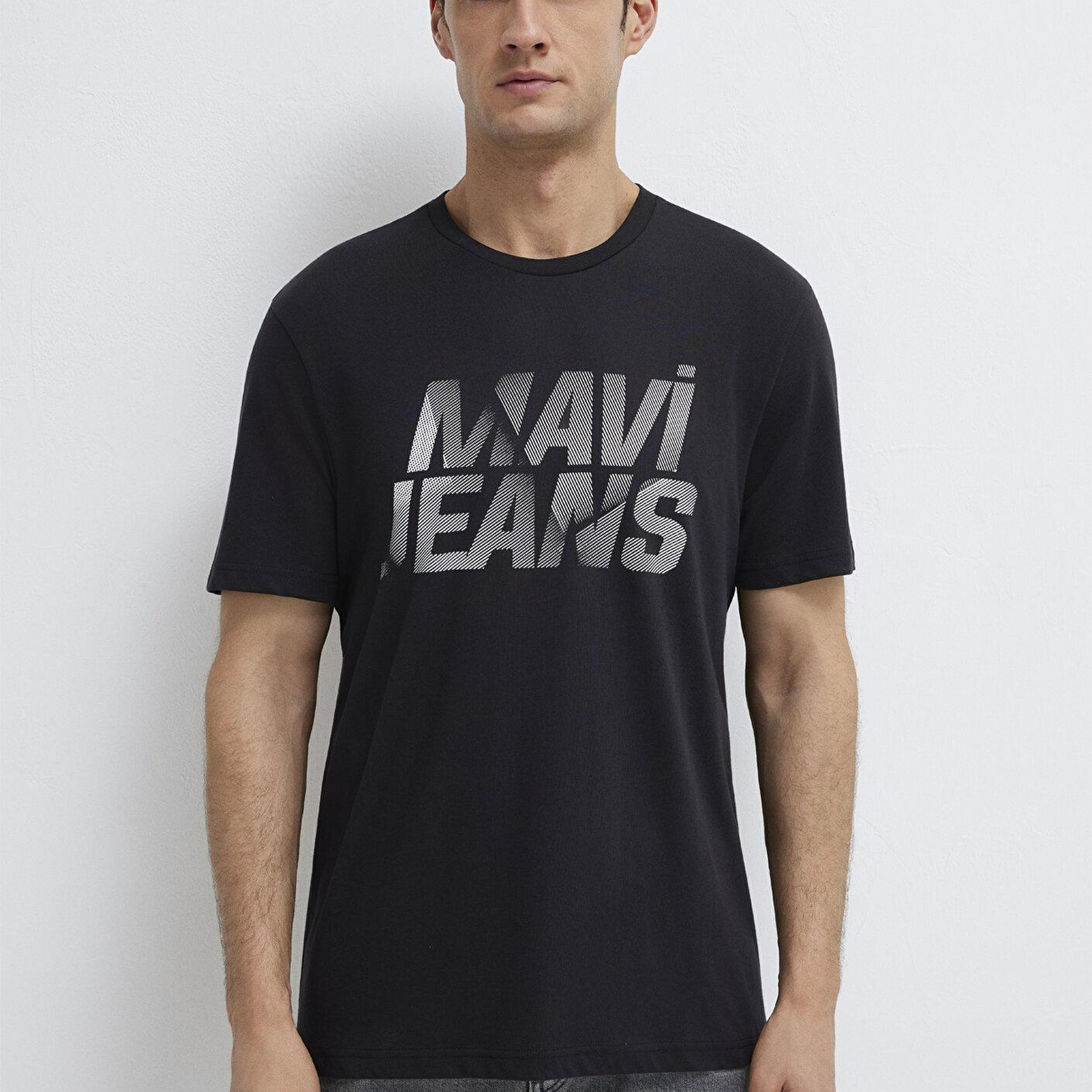 Mavi Mavi Logo Baskılı Siyah Tişört Regular Fit / Normal Kesim 0610260-900