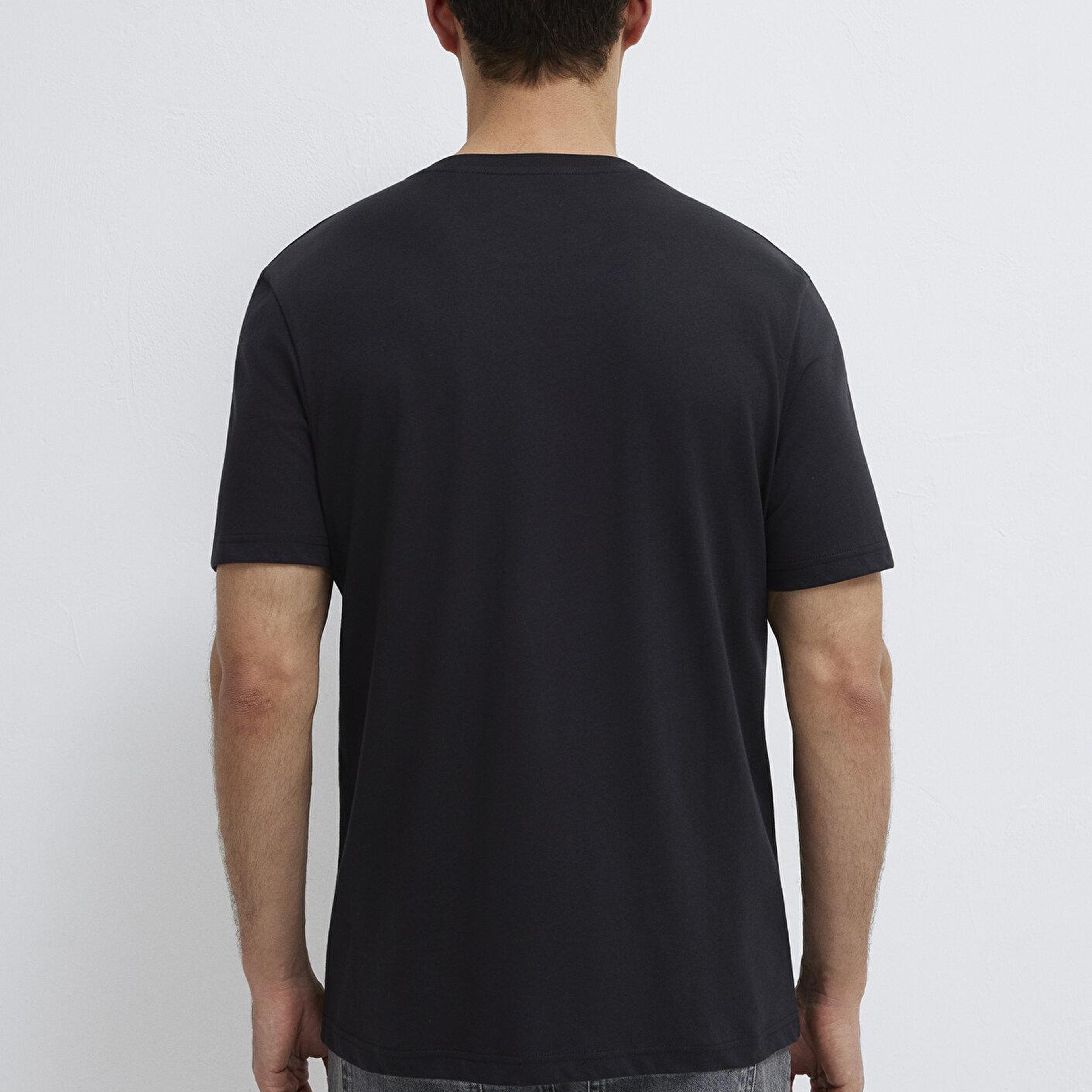 Mavi Mavi Logo Baskılı Siyah Tişört Regular Fit / Normal Kesim 0610260-900