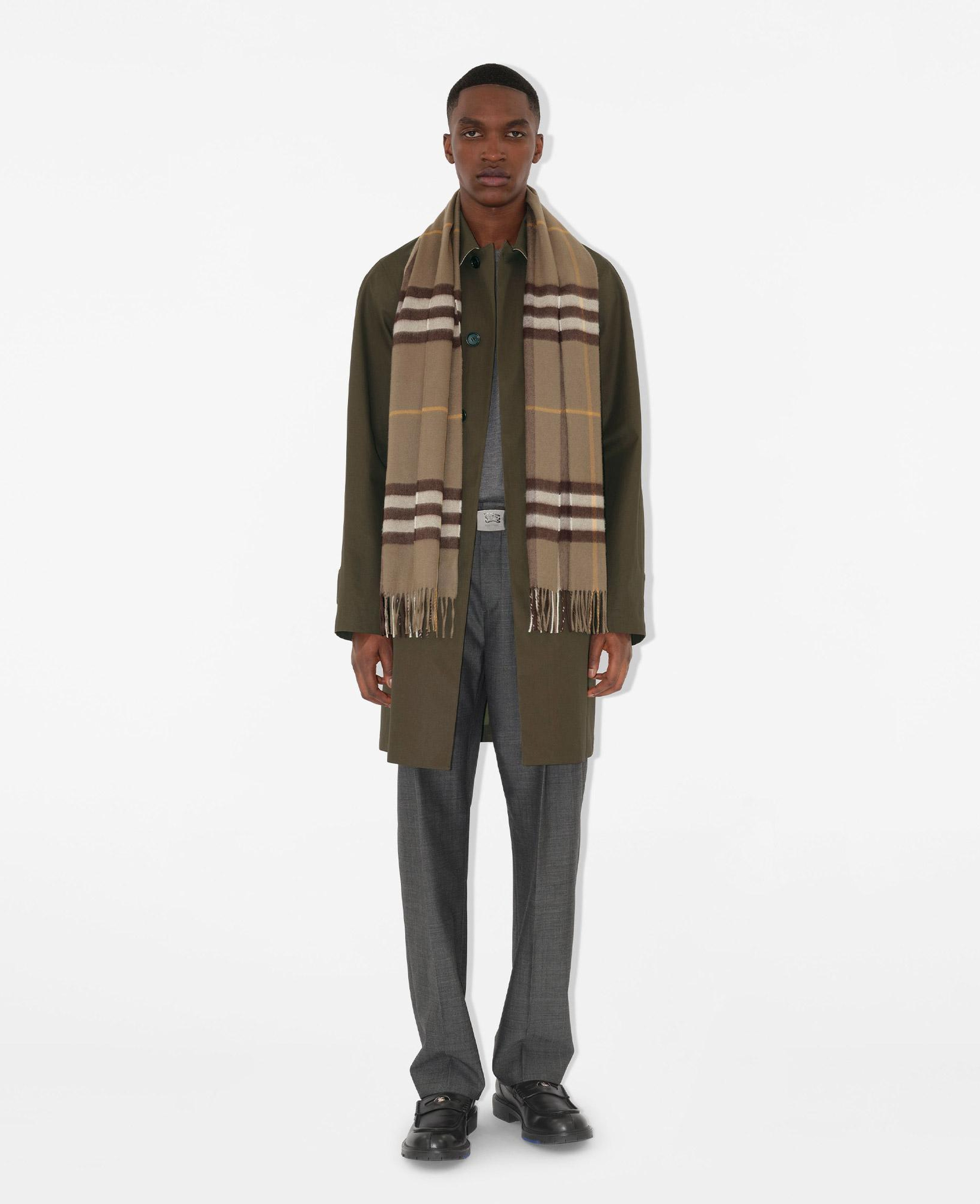 Burberry Giant Check Kadın Kahverengi Atkı
