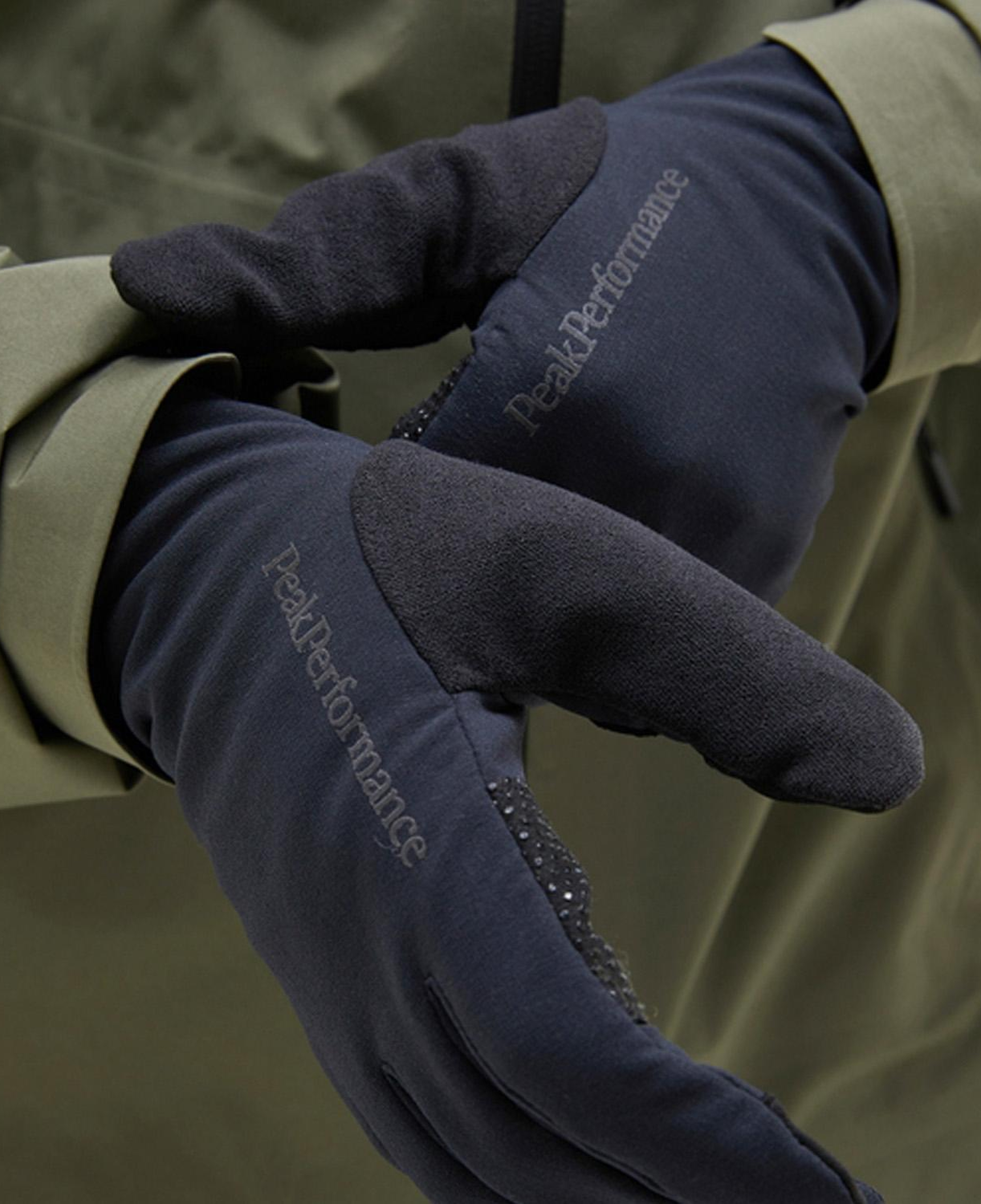 Peak Performance Commuter Glove Unisex Eldiven