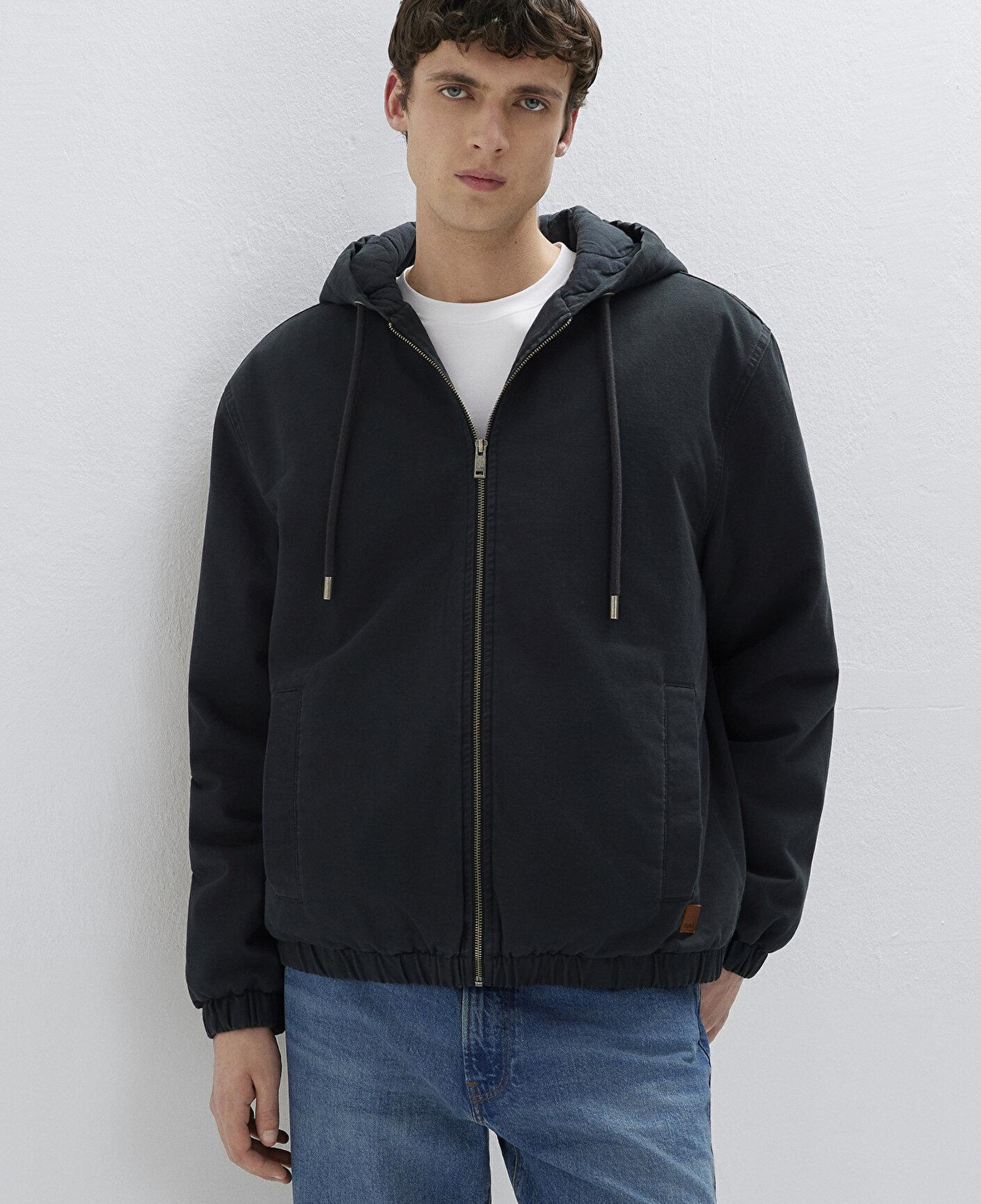 Mavi Kapüşonlu Siyah Ceket Loose Fit / Bol Rahat Kesim 0110953-71379