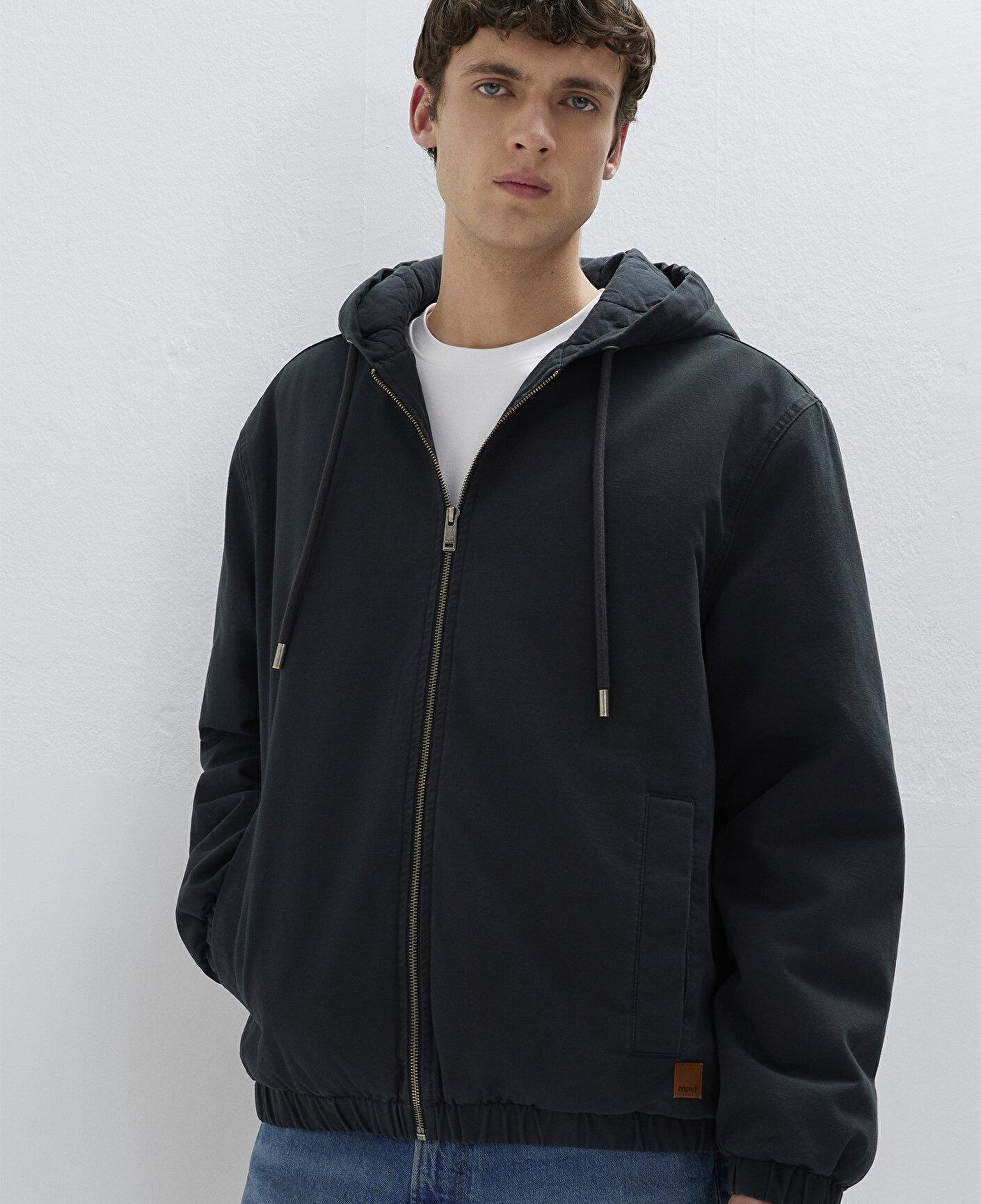 Mavi Kapüşonlu Siyah Ceket Loose Fit / Bol Rahat Kesim 0110953-71379