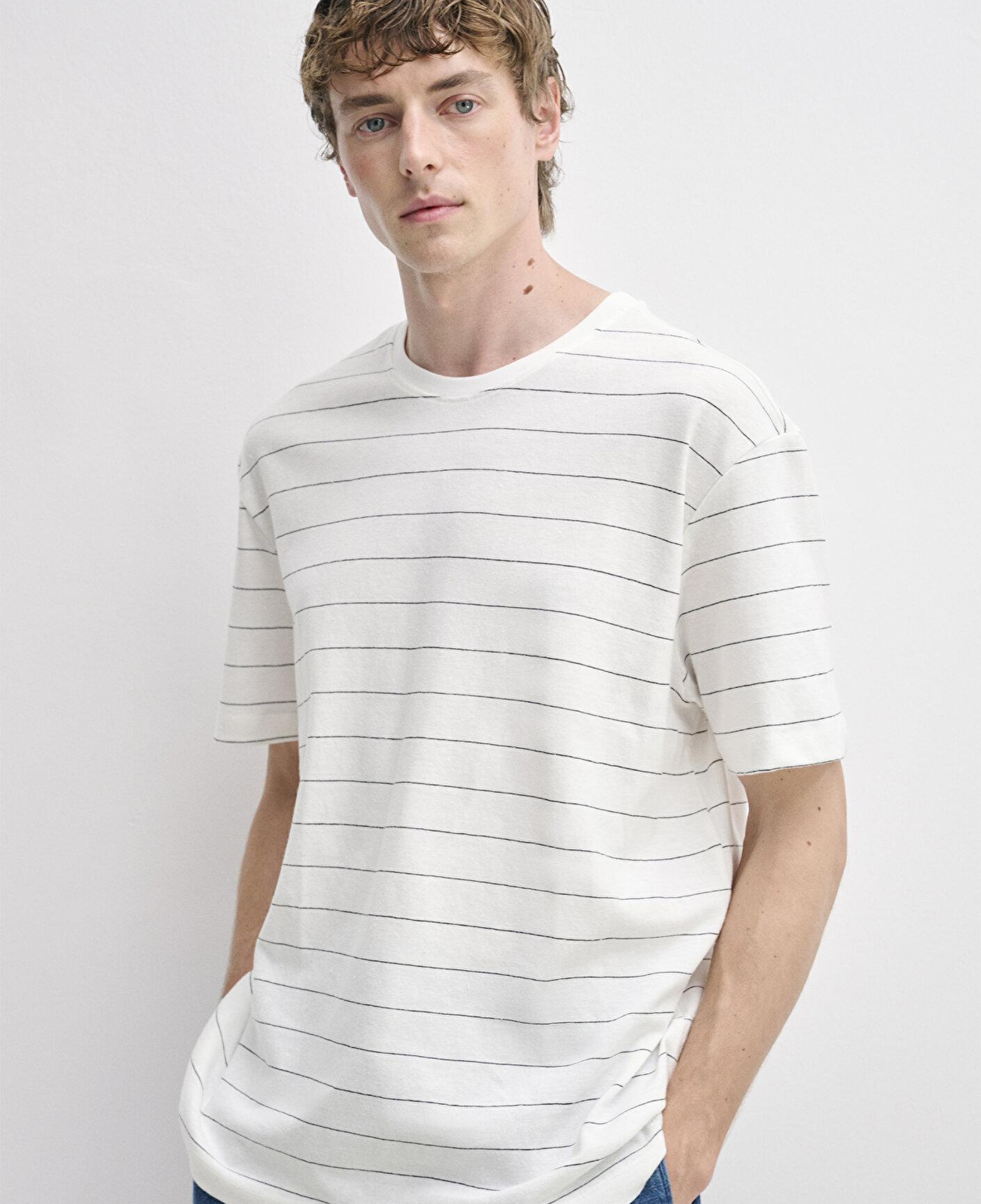 Mavi Çizgili Ekru Tişört Loose Fit / Bol Rahat Kesim 0613641-70055