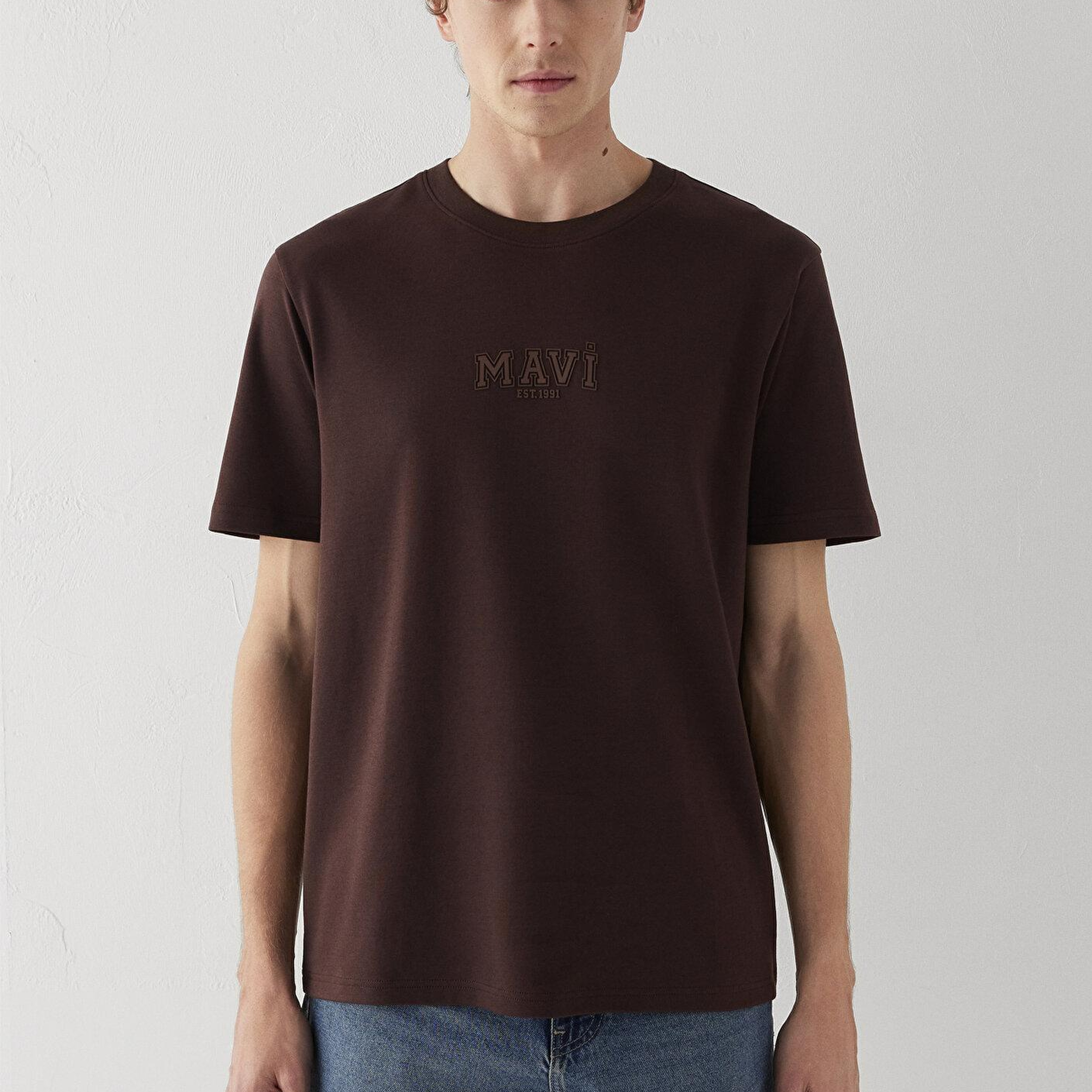 Mavi Mavi Logo Kahverengi Tişört Regular Fit / Normal Kesim 0613662-88083
