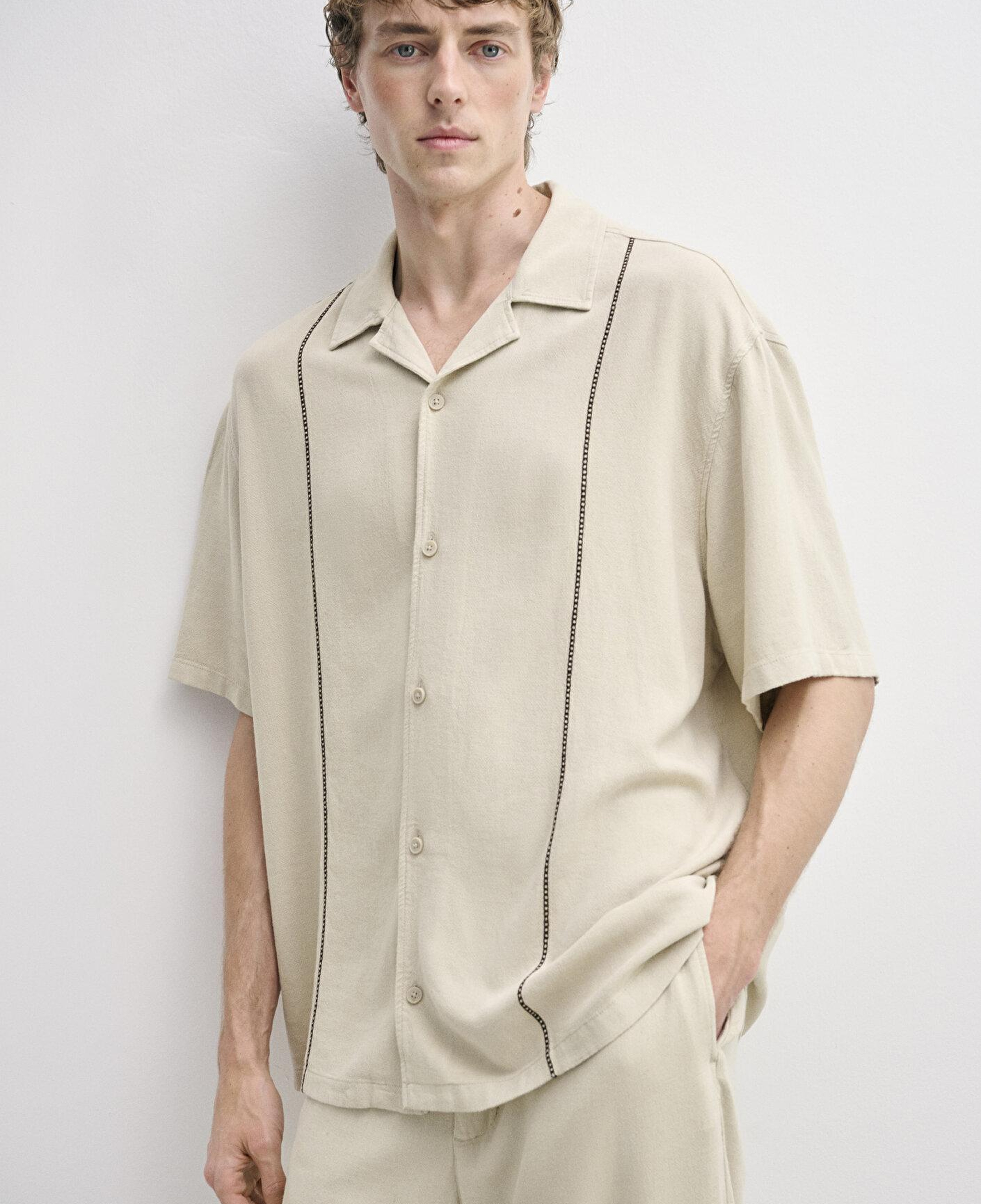 Mavi Keten Karışımlı Kısa Kollu Bej Gömlek Loose Fit / Bol Rahat Kesim 0212142-70182