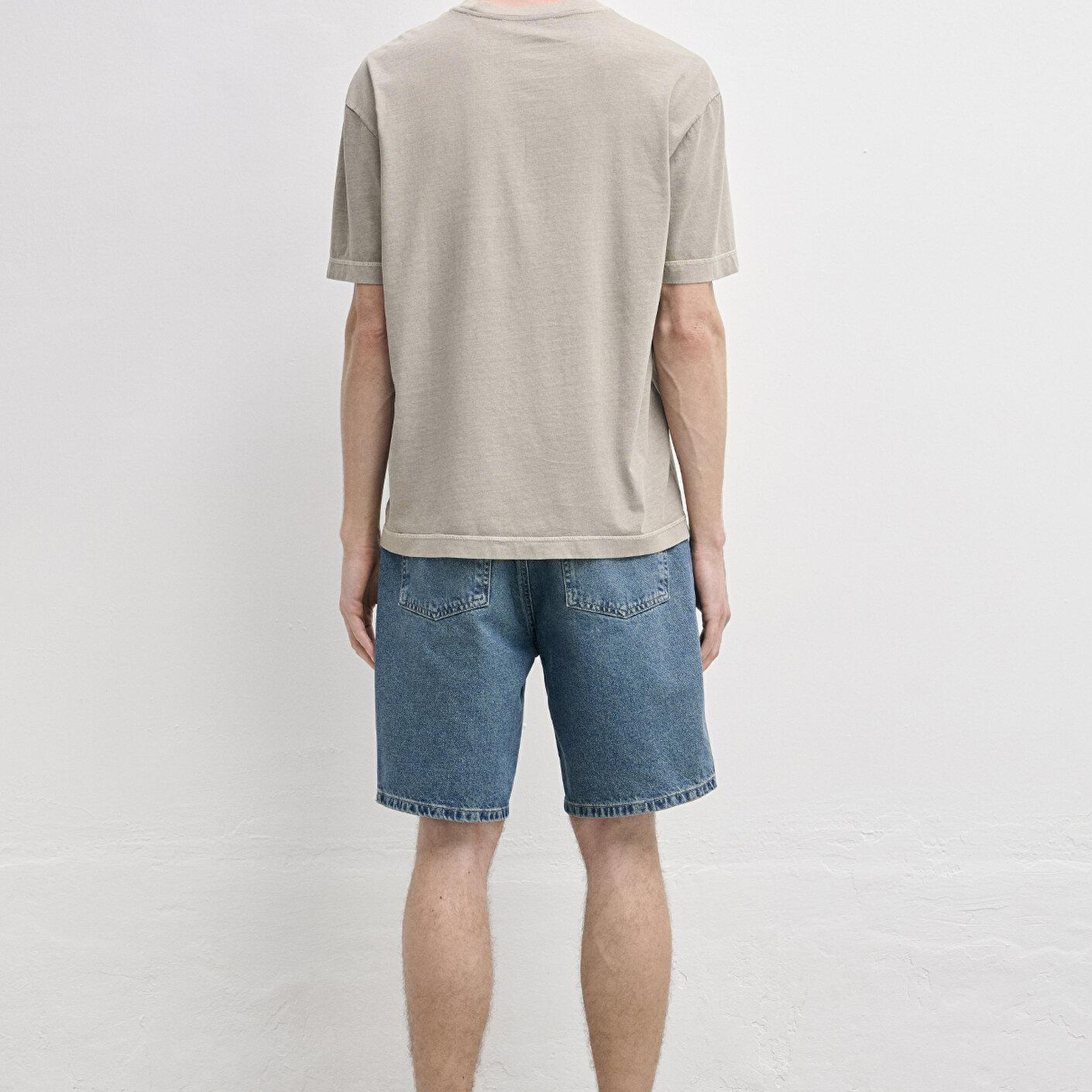 Mavi Cepli Kahverengi Basic Tişört Loose Fit / Bol Rahat Kesim 0613643-80656