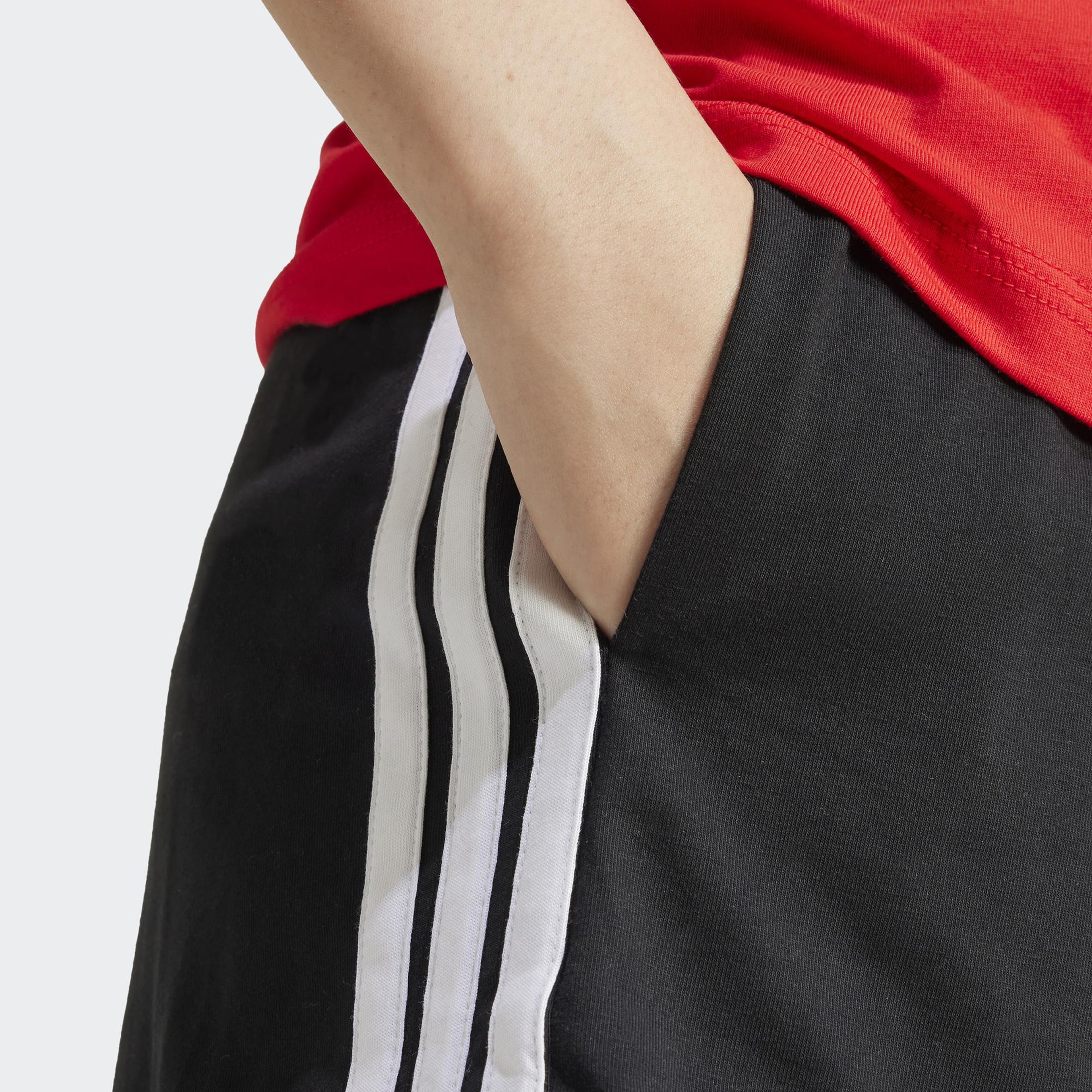 adidas Essentials 3 Stripes Cotton Kadın Siyah Şort