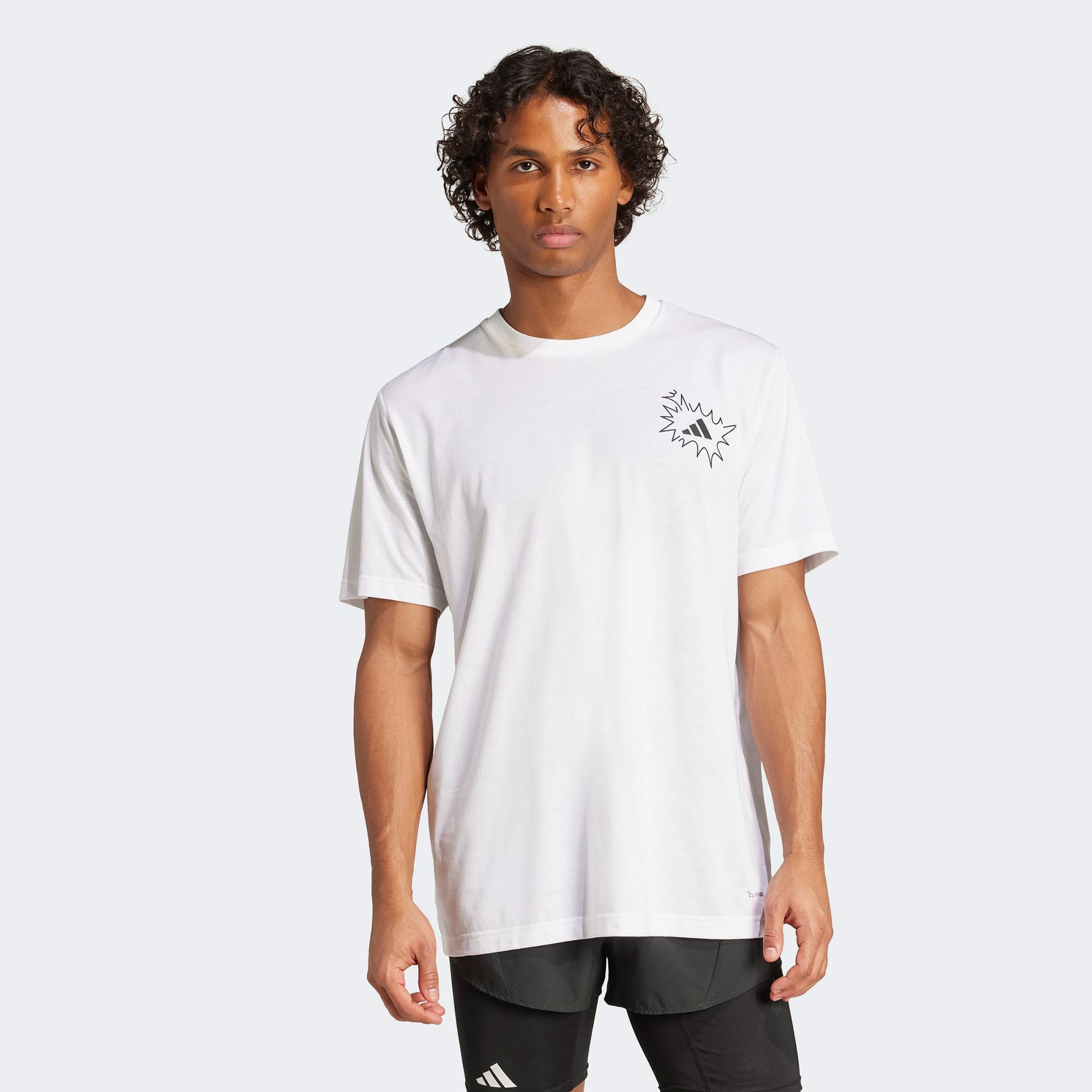 adidas Running Chase The Runners High Graphic Erkek Beyaz Koşu T-Shirt