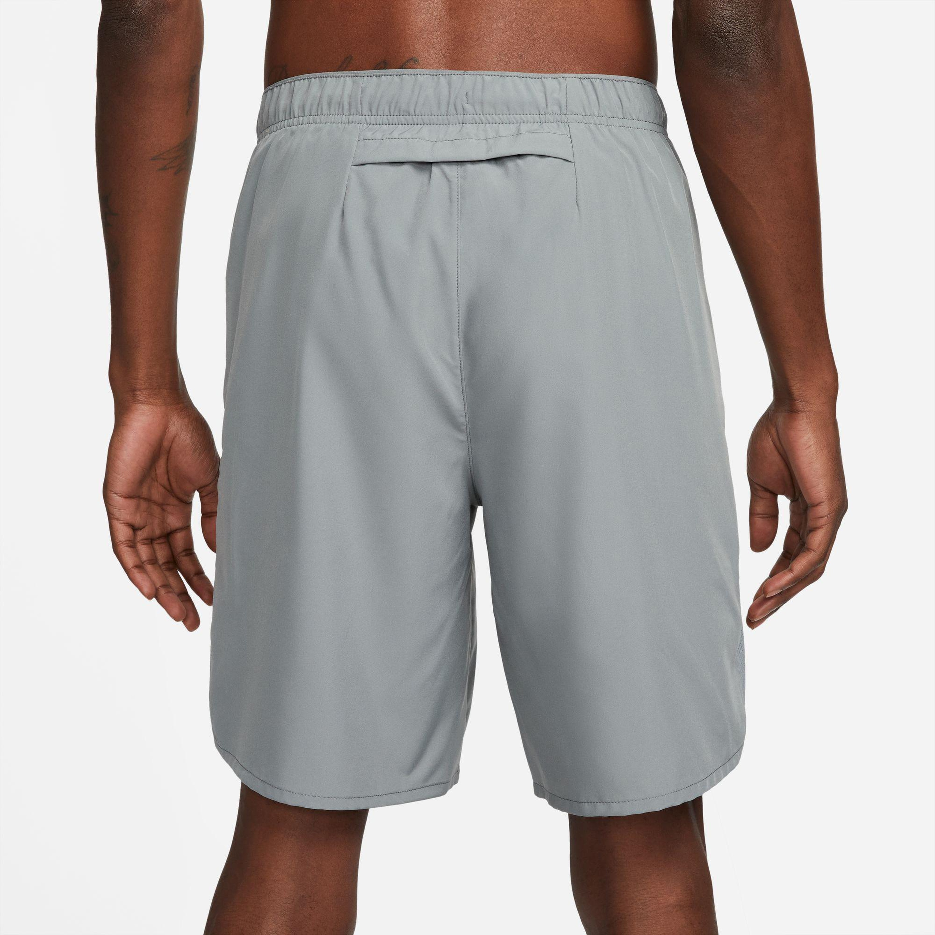 Nike Dri-Fit Challenger Erkek Gri Şort