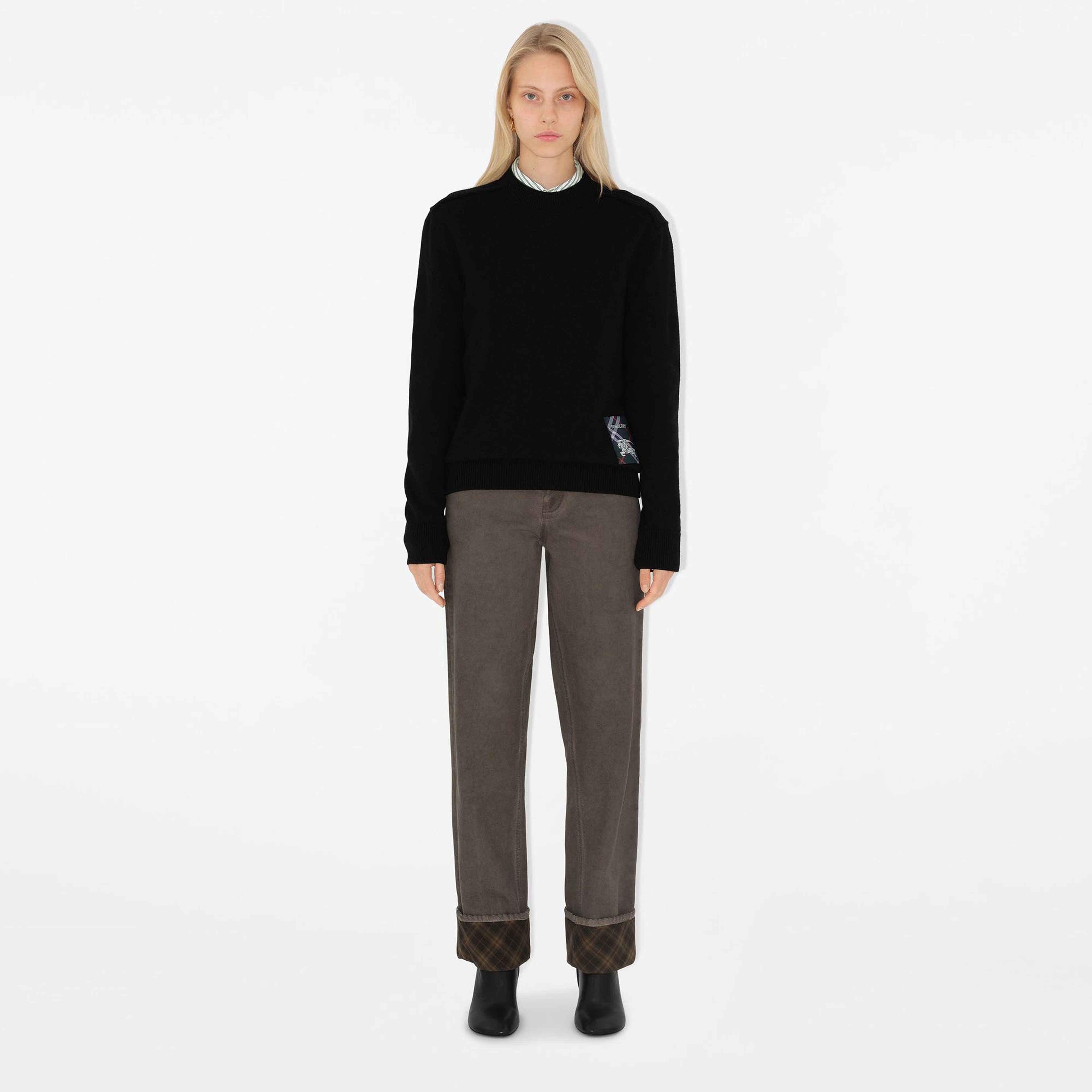 Burberry Smt Label Wool Kadın Siyah Kazak