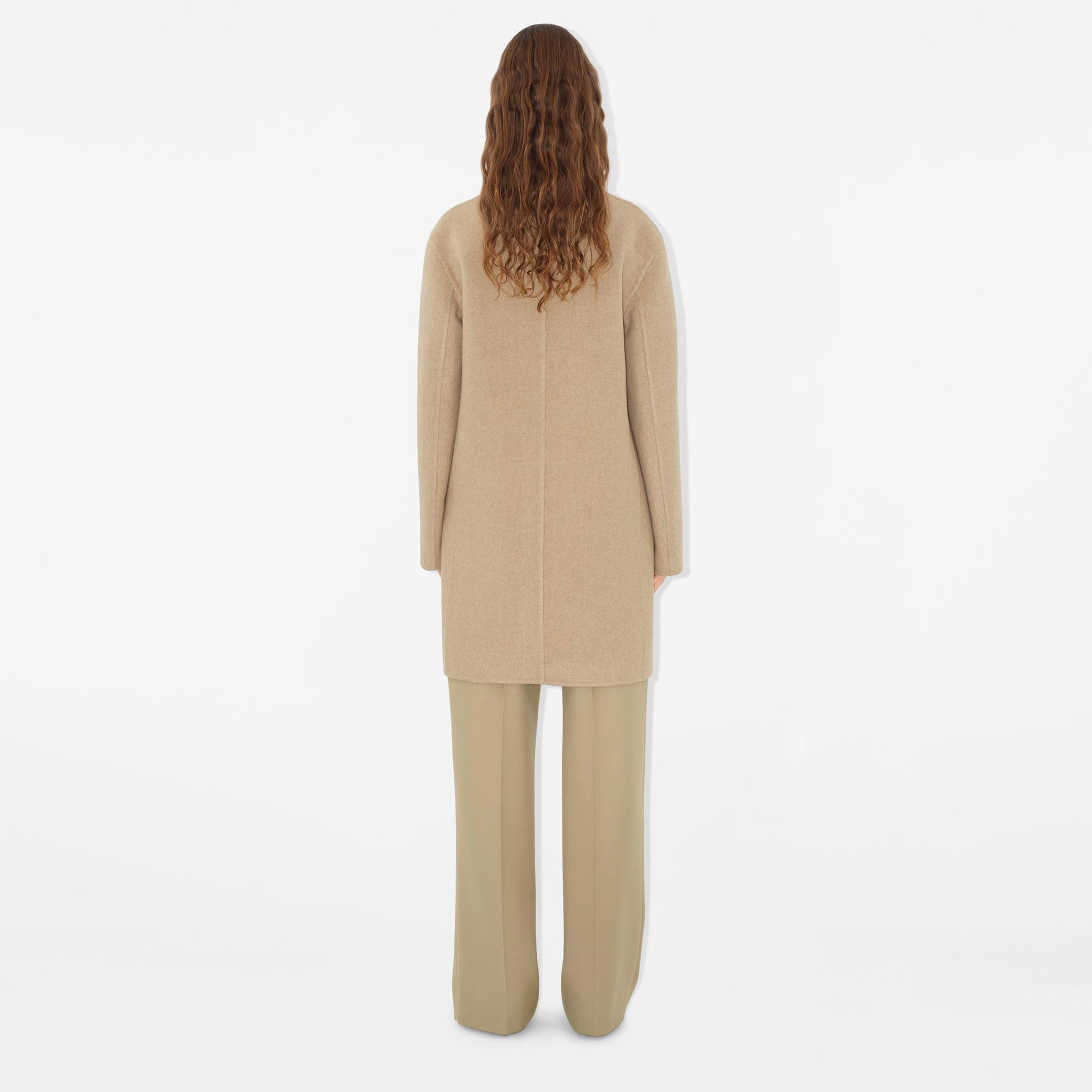 Burberry Giu Cashmere Kadın Bej Palto