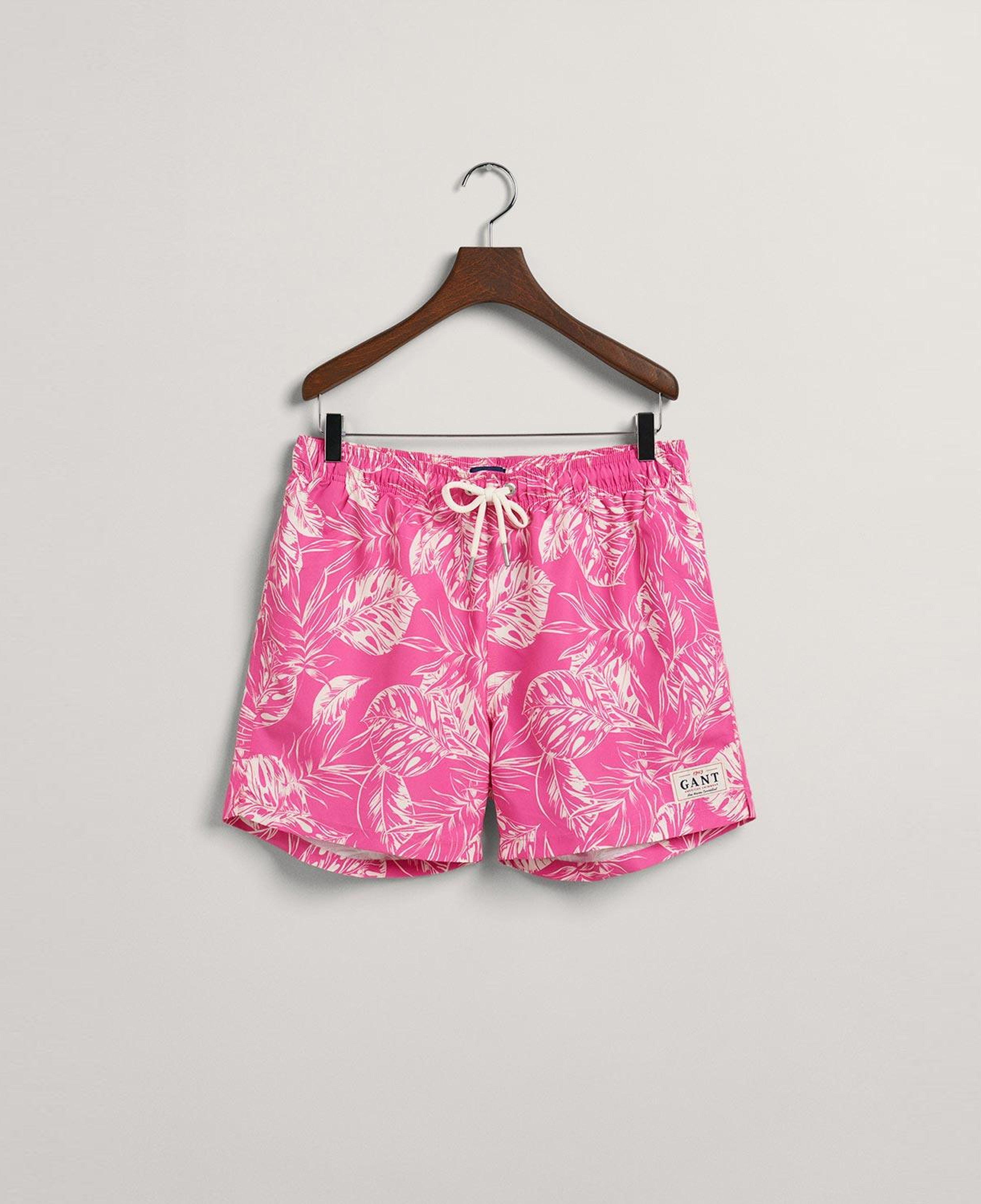 GANT Erkek Pembe Classic Fit Desenli Deniz Şortu