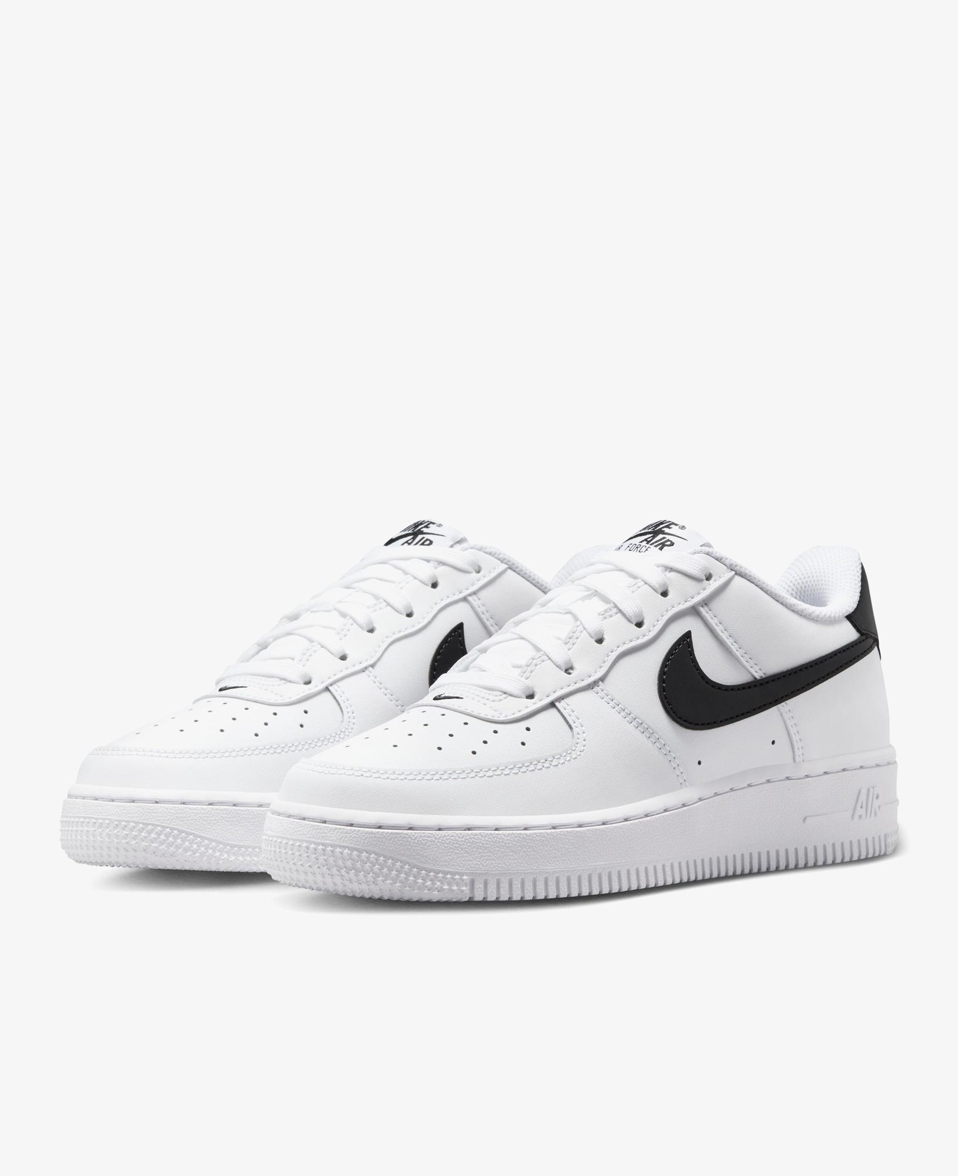 Nike Air Force 1 Beyaz Spor Ayakkabı