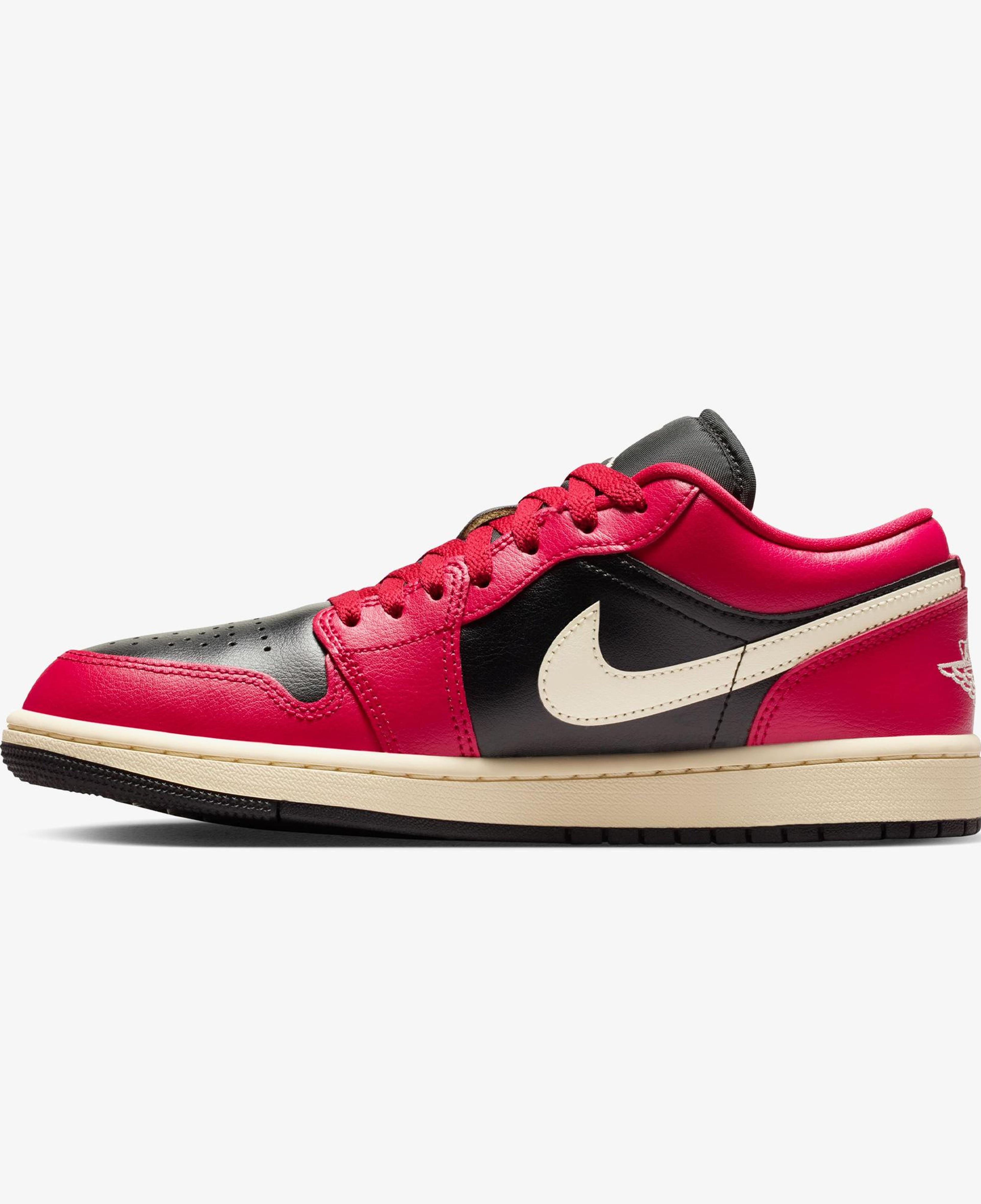 Jordan Air 1 Low Kadın Kırmızı Spor Ayakkabı