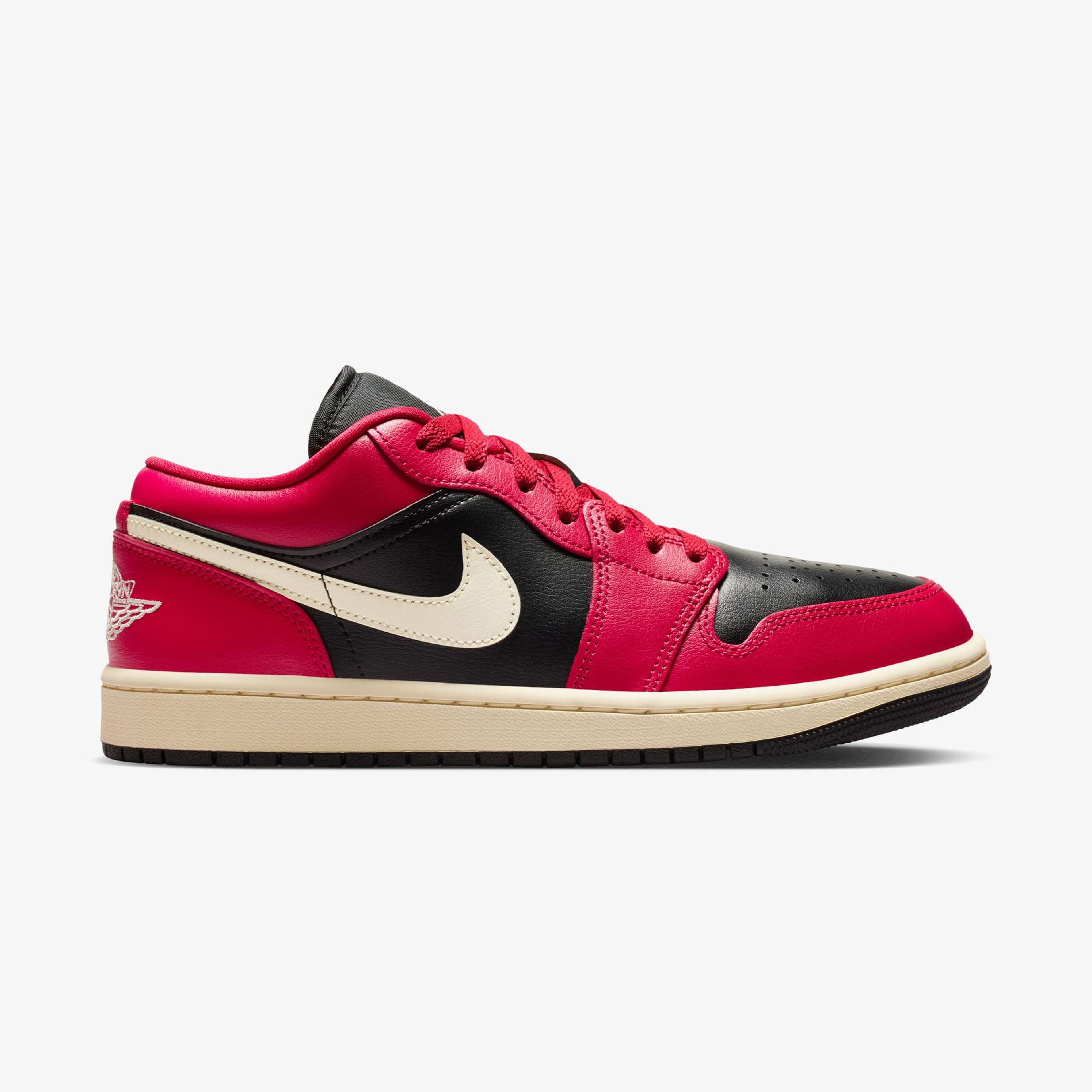 Jordan Air 1 Low Kadın Kırmızı Spor Ayakkabı