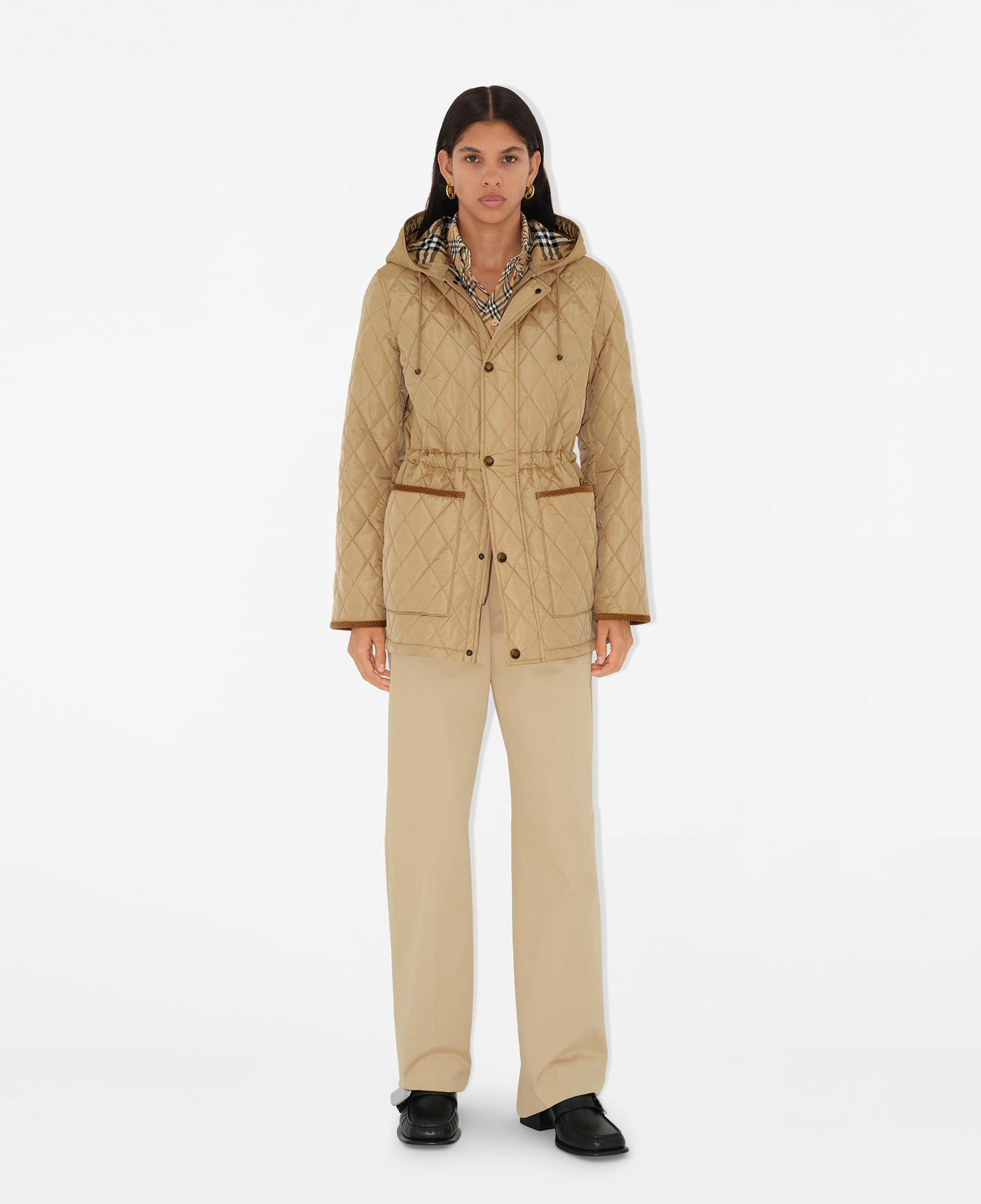 Burberry Kadın Bej Mont