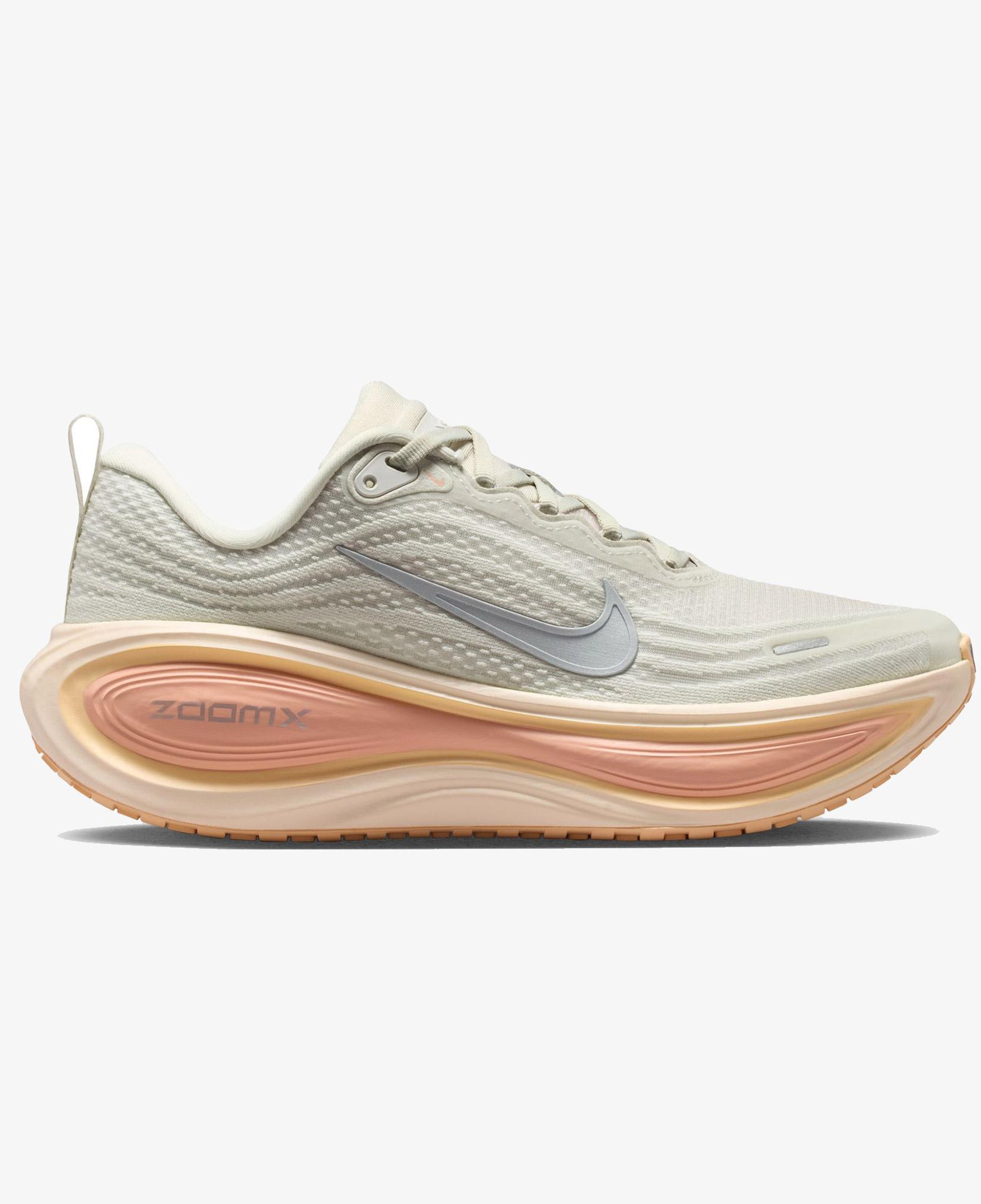 Nike Vomero Plus Kadın Krem Rengi Koşu Ayakkabısı