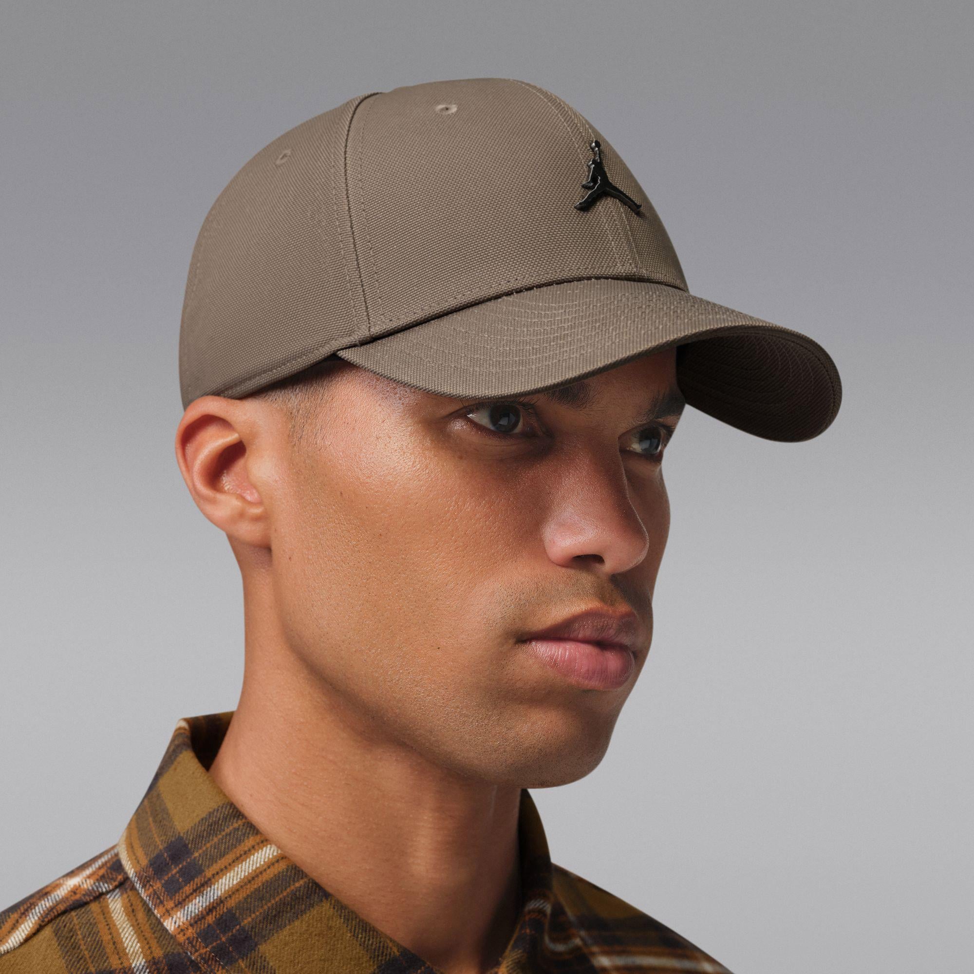 Jordan Rise Structured Metal Jumpman Unisex Haki Şapka