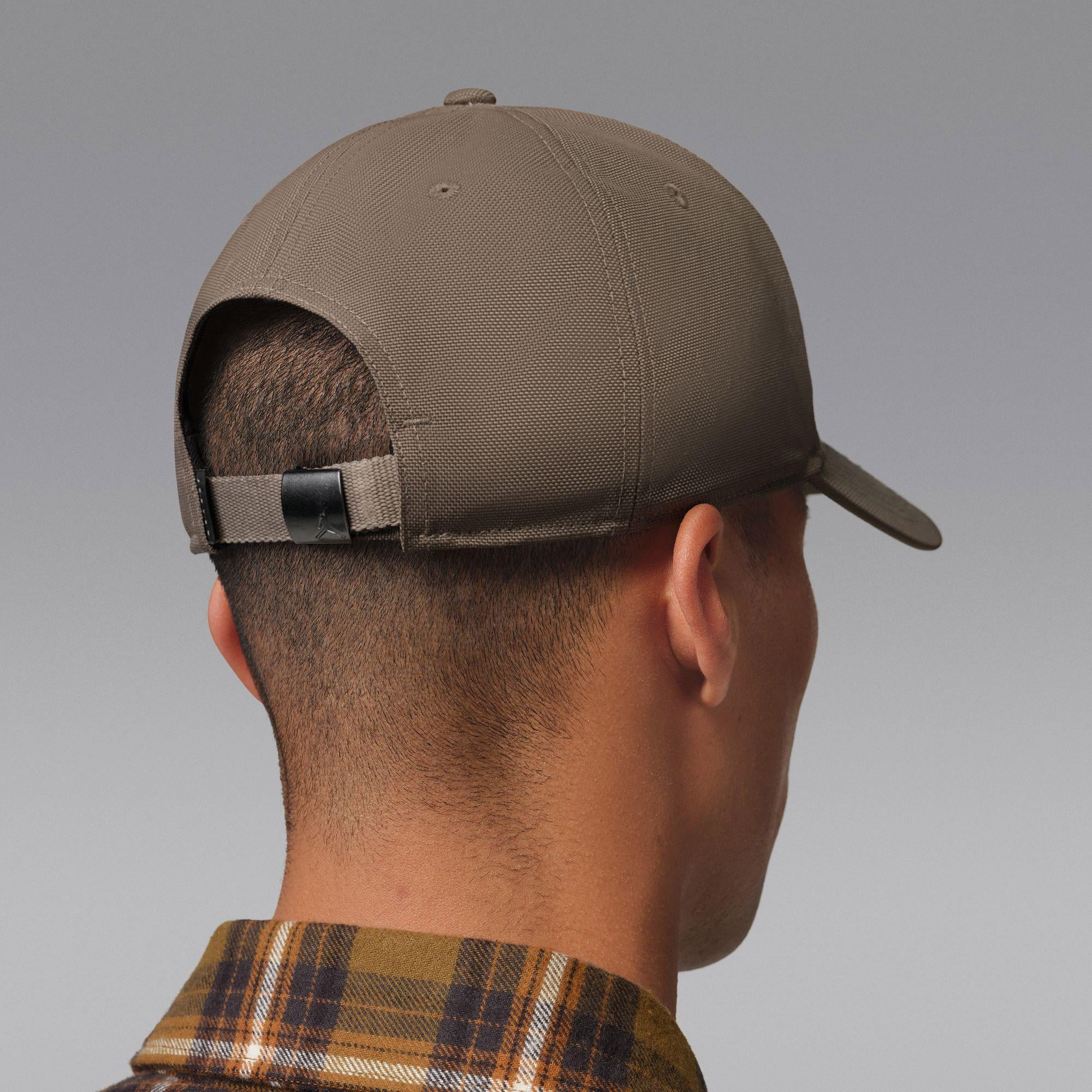 Jordan Rise Structured Metal Jumpman Unisex Haki Şapka