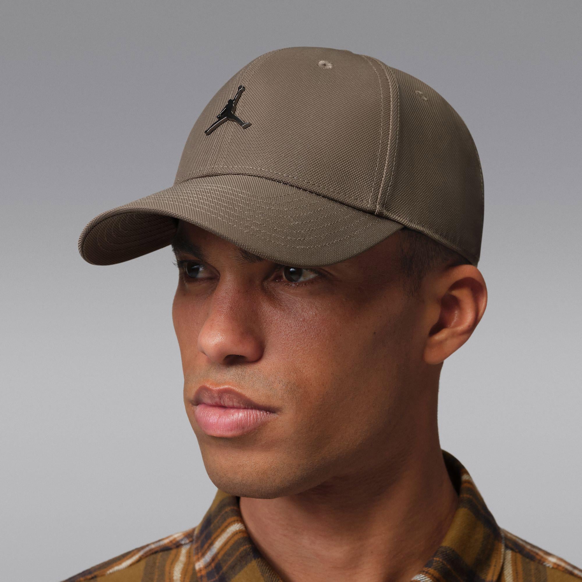 Jordan Rise Structured Metal Jumpman Unisex Haki Şapka