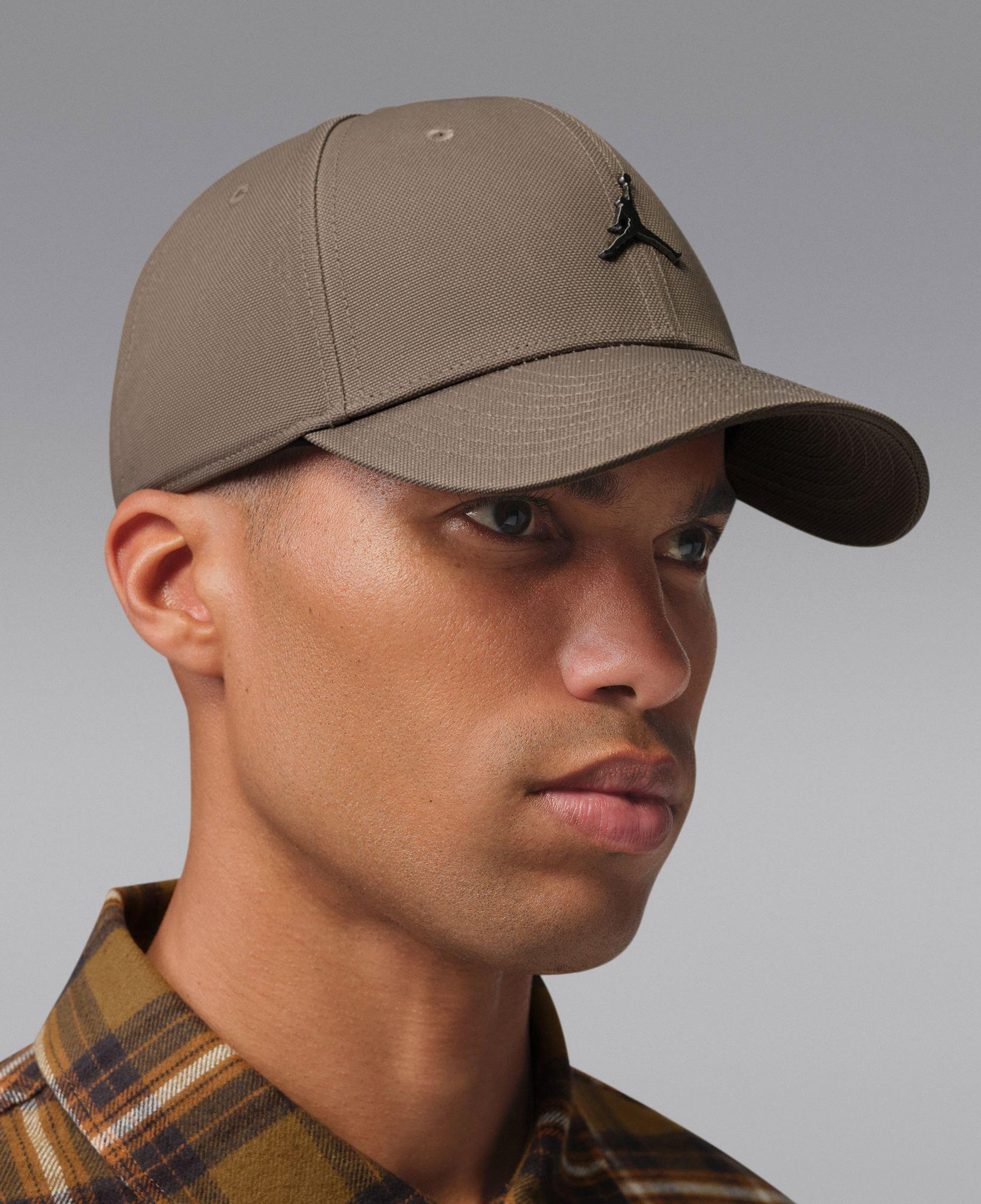 Jordan Rise Structured Metal Jumpman Unisex Haki Şapka
