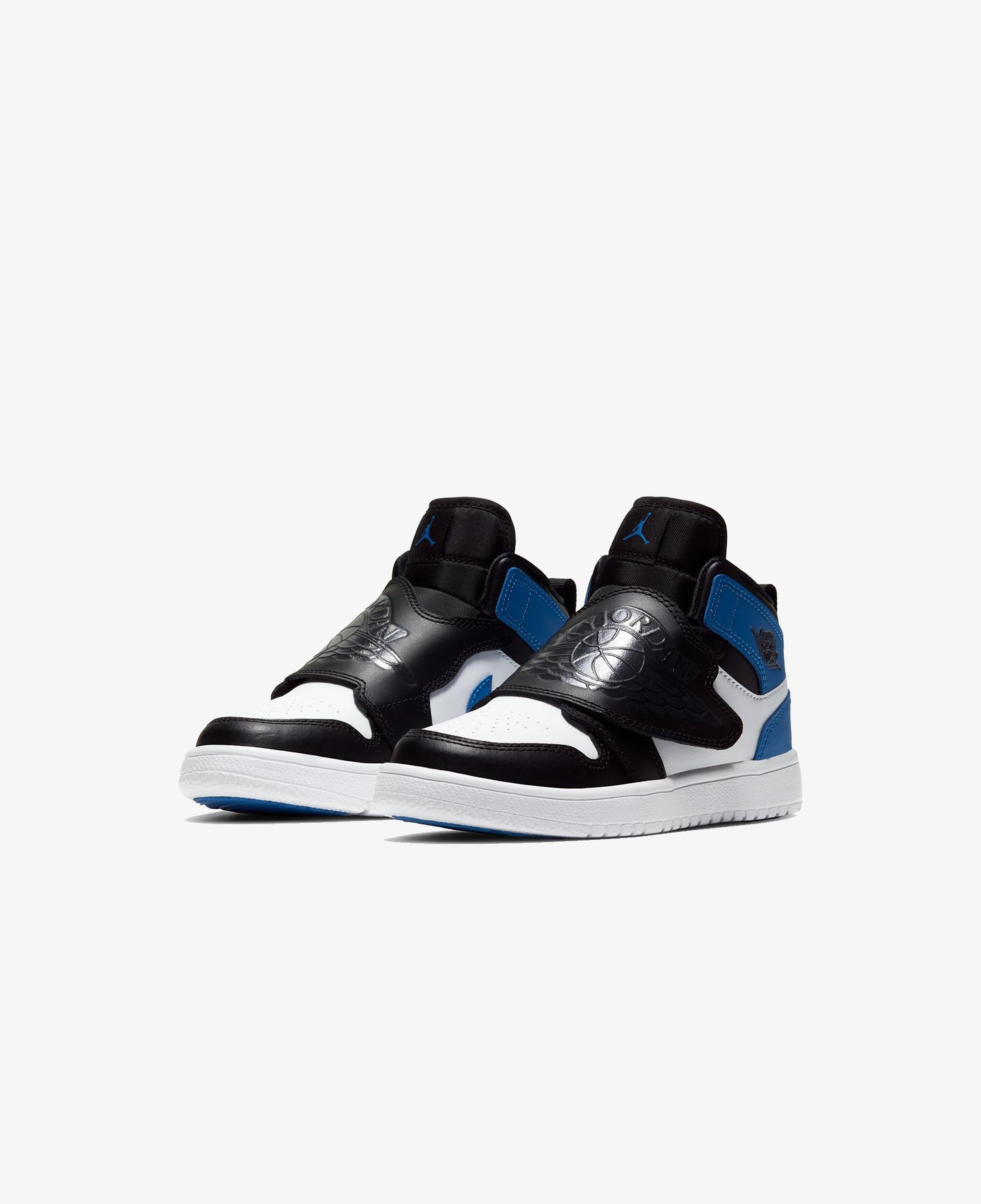 Jordan Sky 1 Çocuk Siyah Spor Ayakkabı