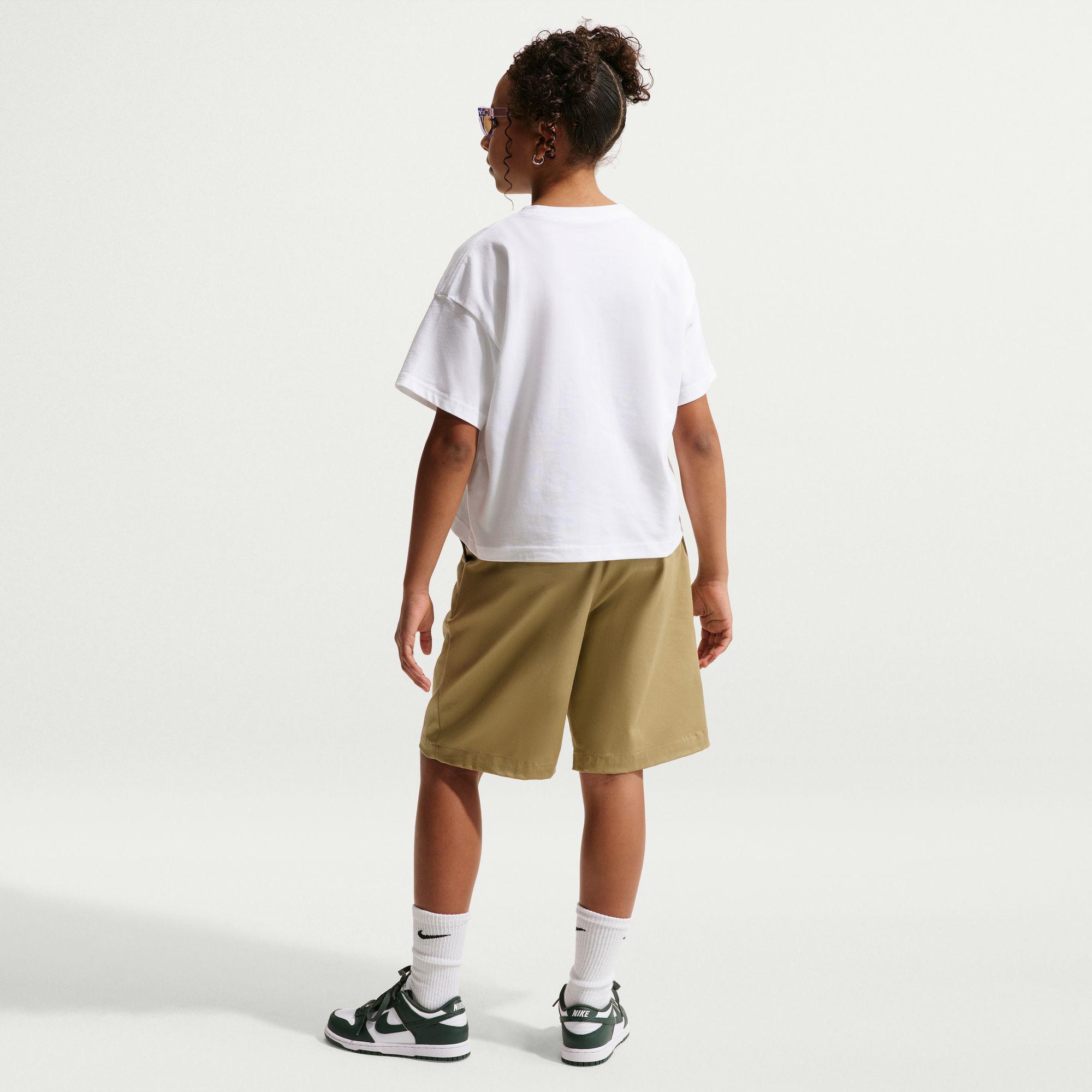 Nike Sportswear Boxy Camp Çocuk Beyaz T-Shirt